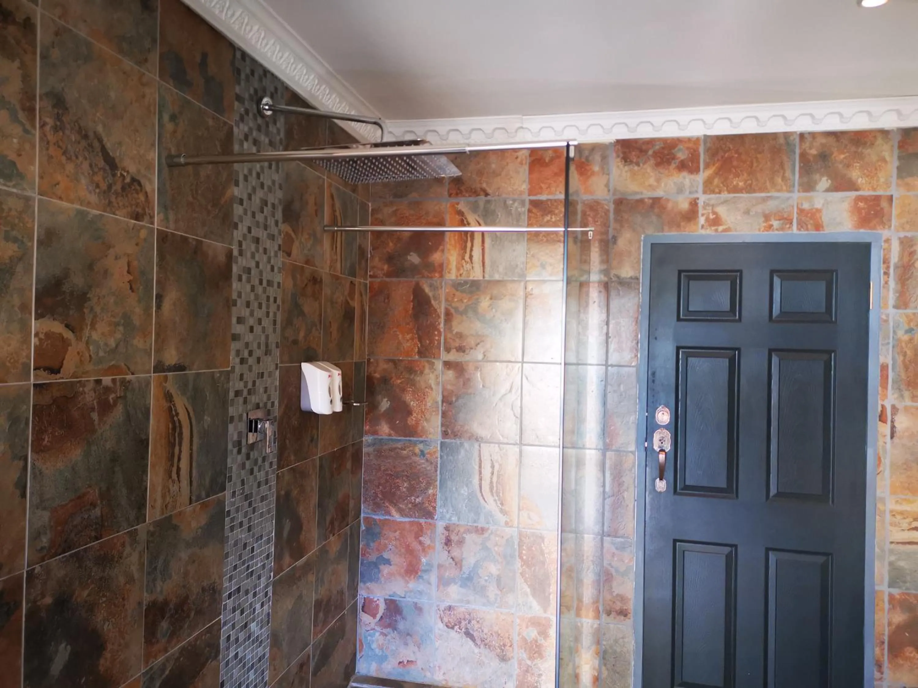 Bathroom in The Green Olive Guesthouse