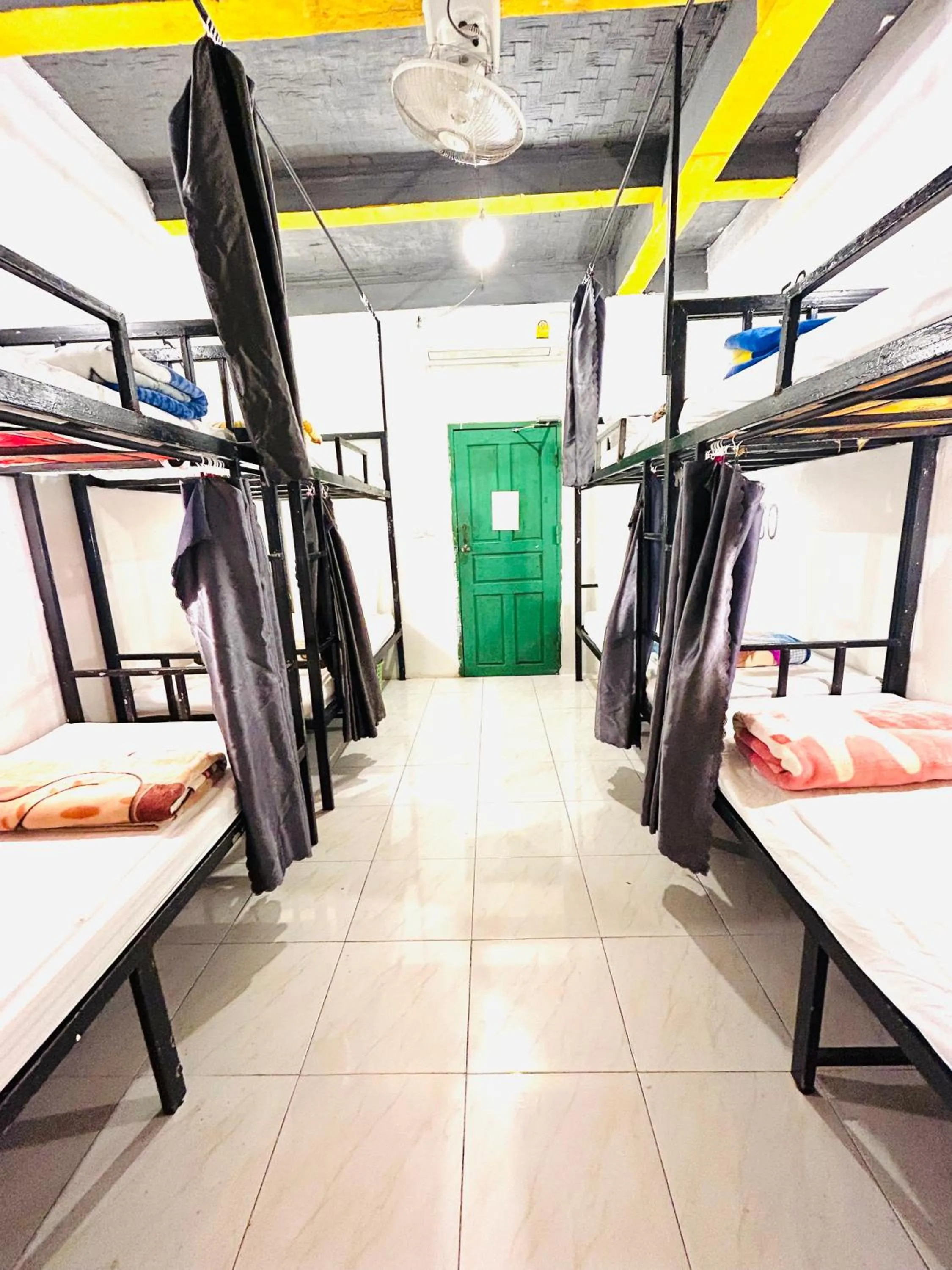 bunk bed, Bed in Vangvieng Rock Backpacker Rooftop Hostel