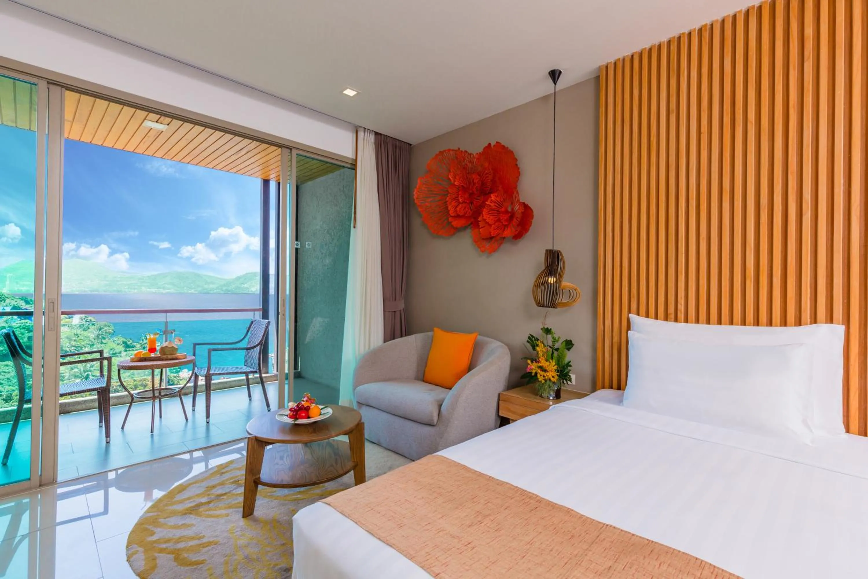Bed in Wyndham Grand Phuket Kalim Bay