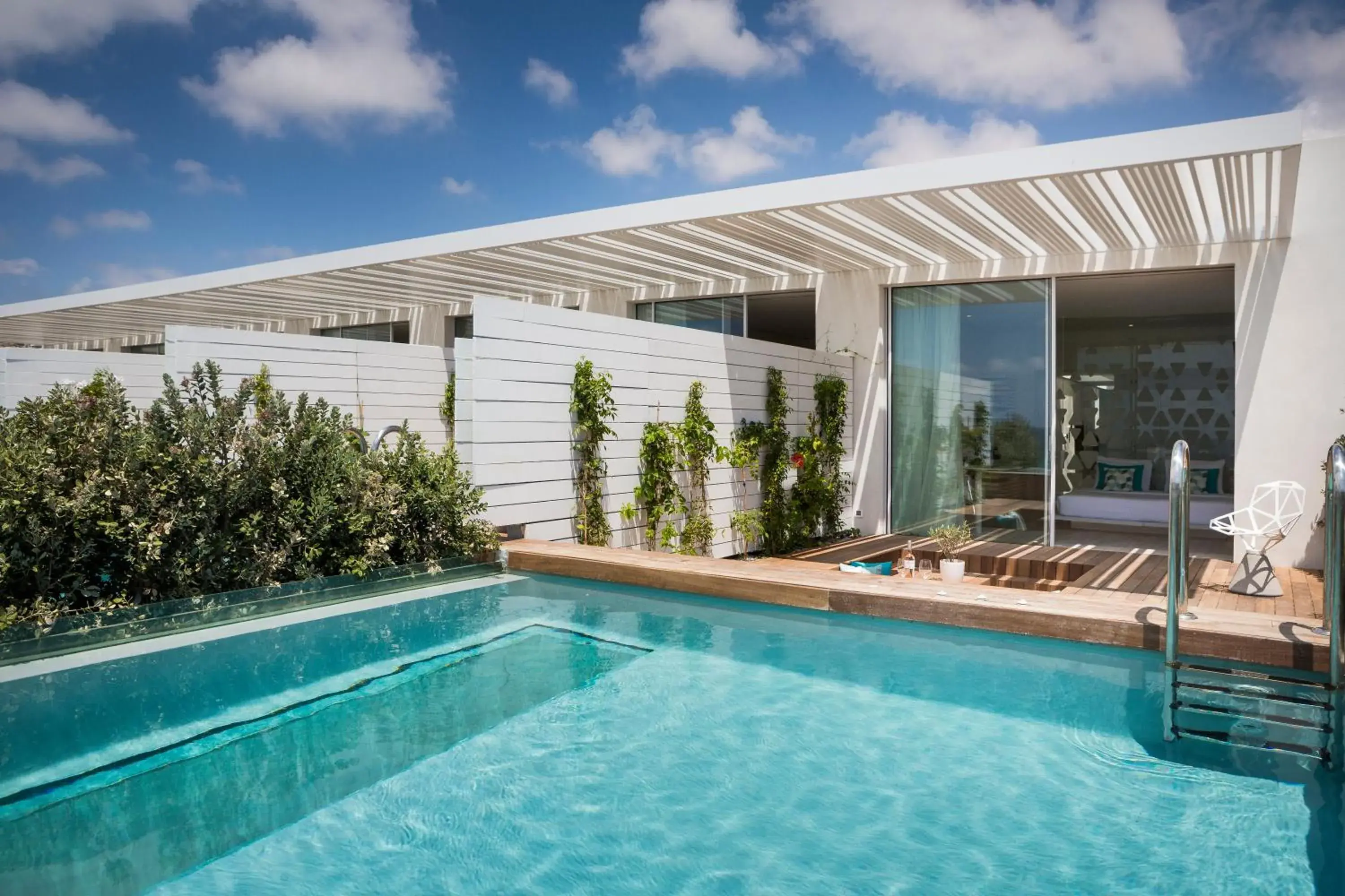 Dream Suite with Private Pool and Sea View in Mykonos Dove Beachfront Hotel Dream Suite with Private Pool and Sea View in Mykonos Dove Beachfront Hotel