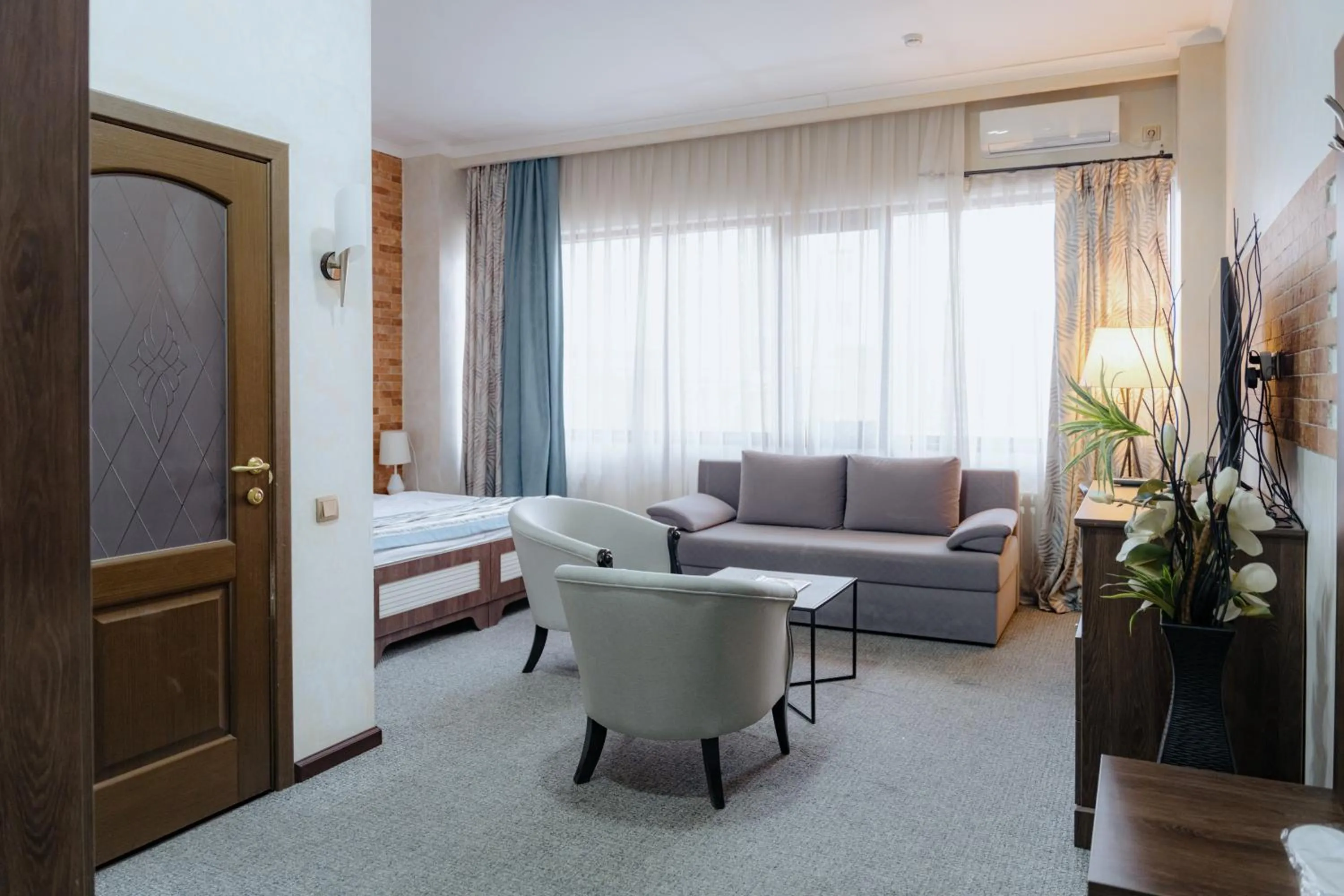 Bishkek Centrum Hotel