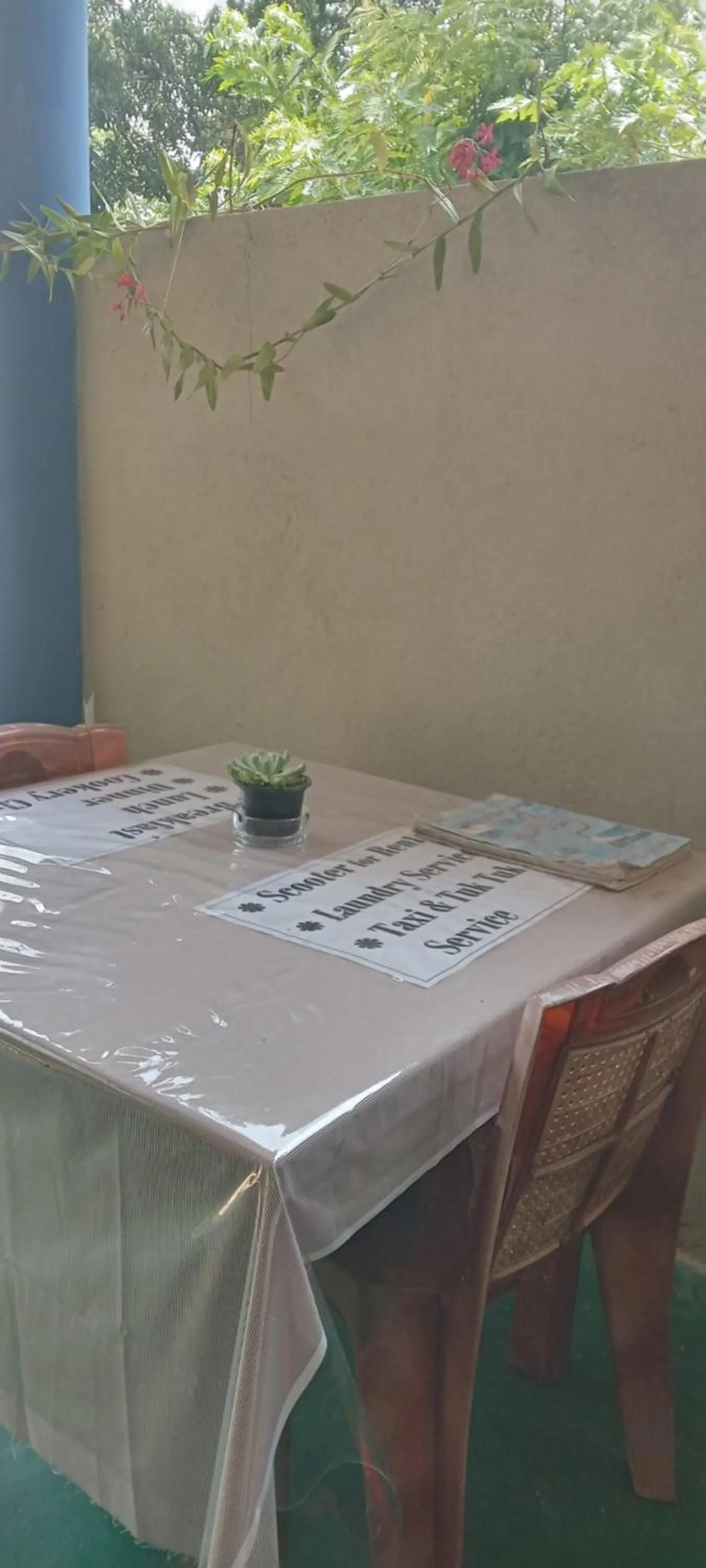 The Horizon Root Inn