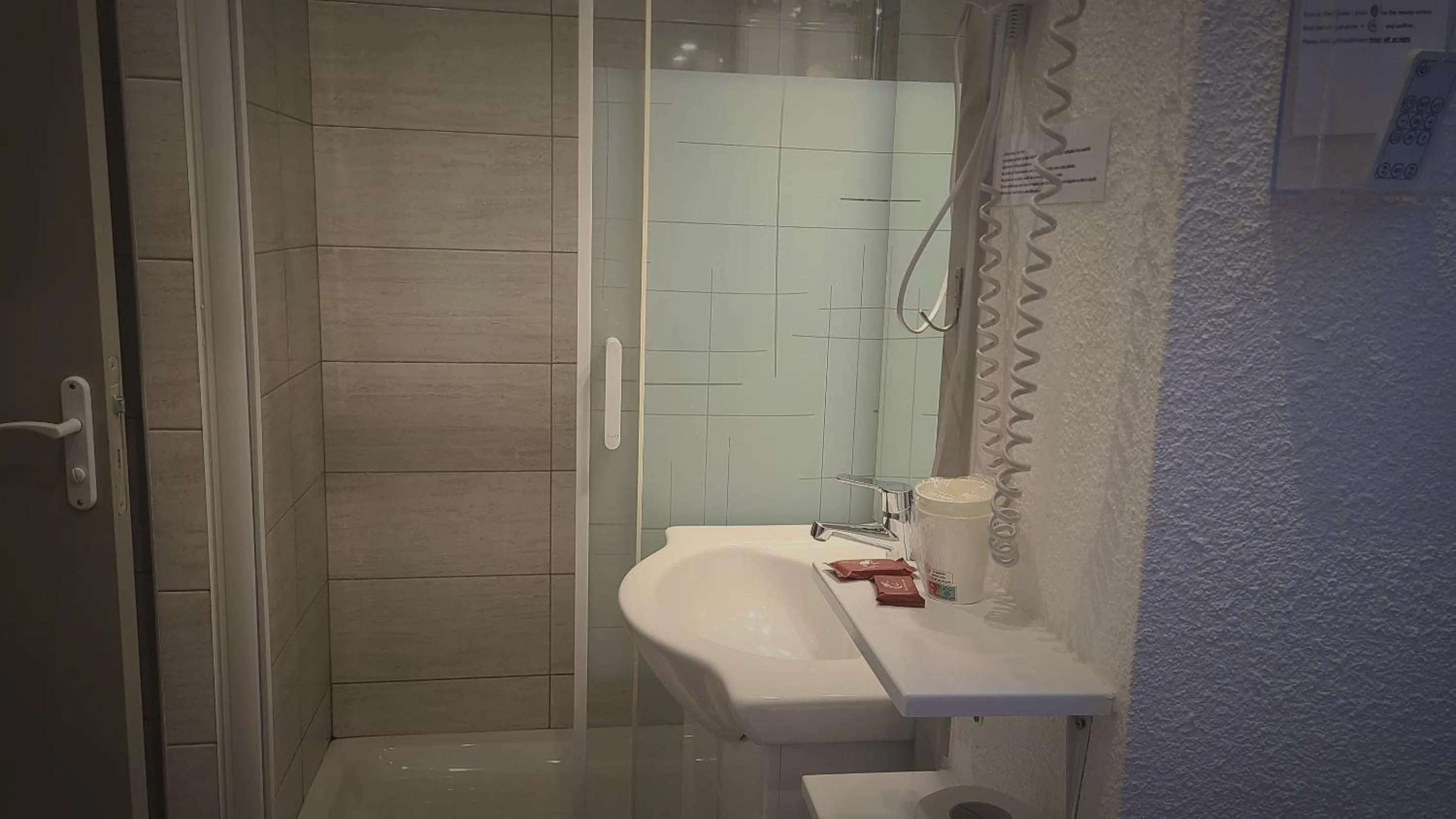 Bedroom in Hotel Glaizette
