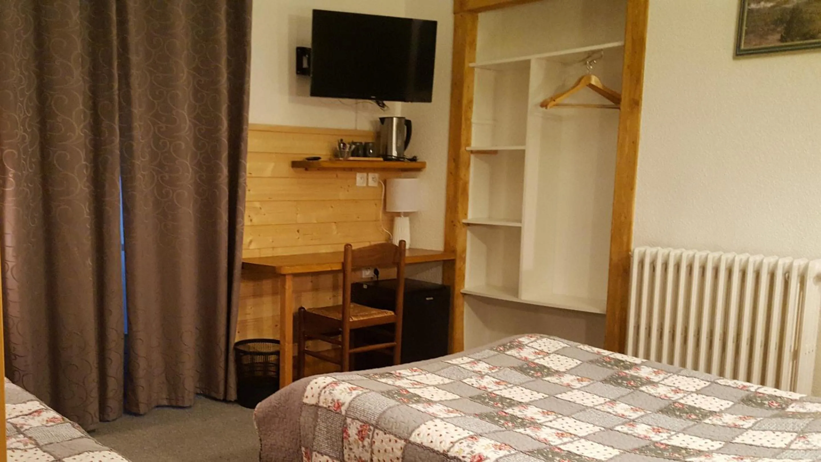 Bedroom, Bed in Hotel Glaizette