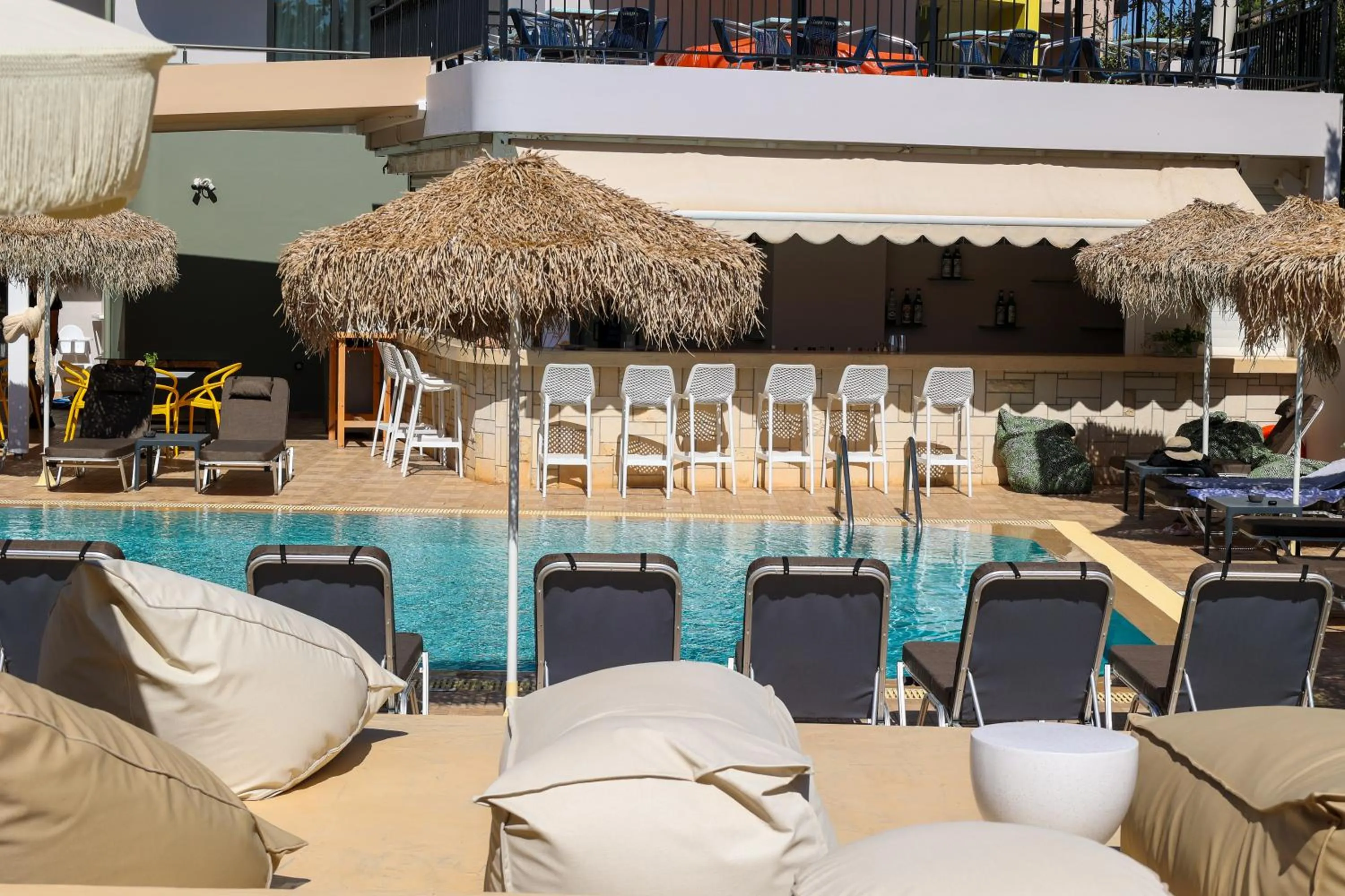 Swimming pool in Sunshine Boutique Hotel by Estia