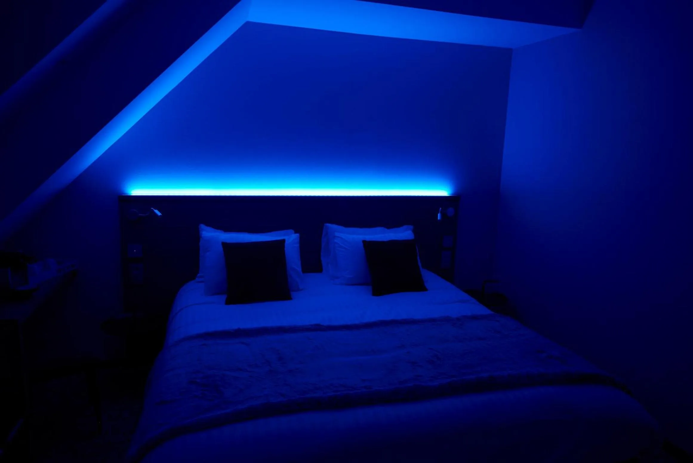 Bedroom, Bed in Hotel La Caleche