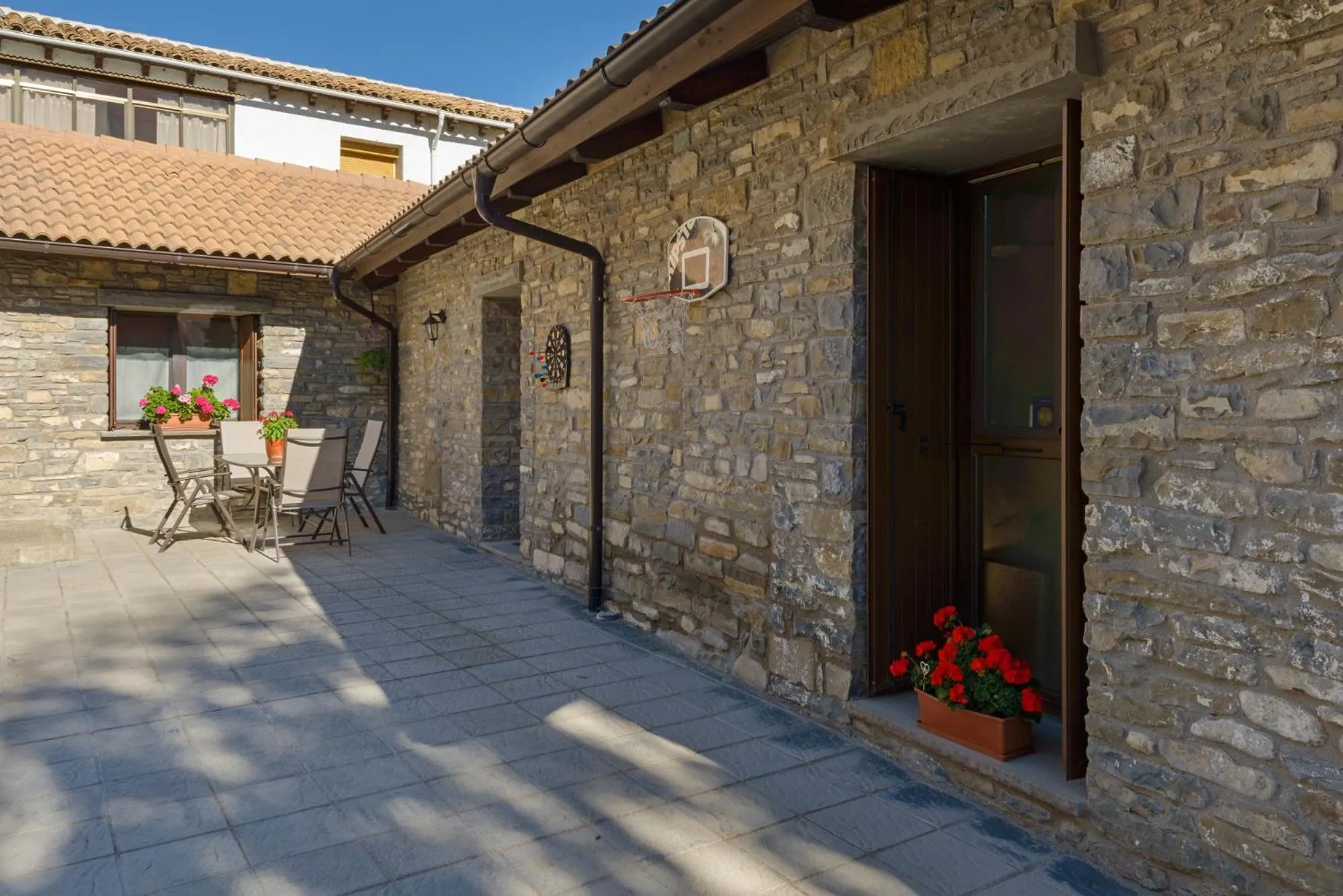 Patio in O Zierzo