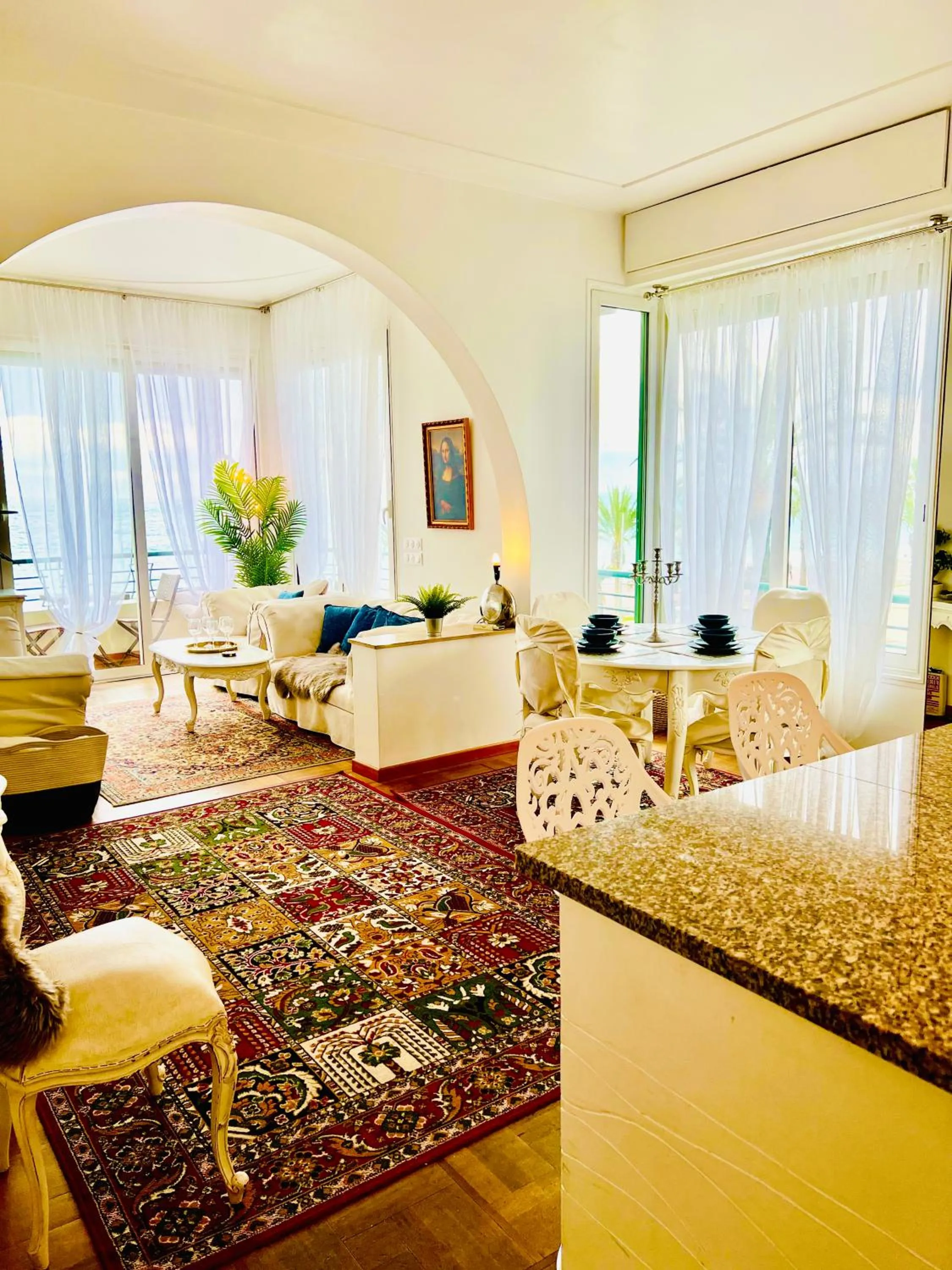 Endless Stunning Mediterranean Sea Views Promenade Des Anglais