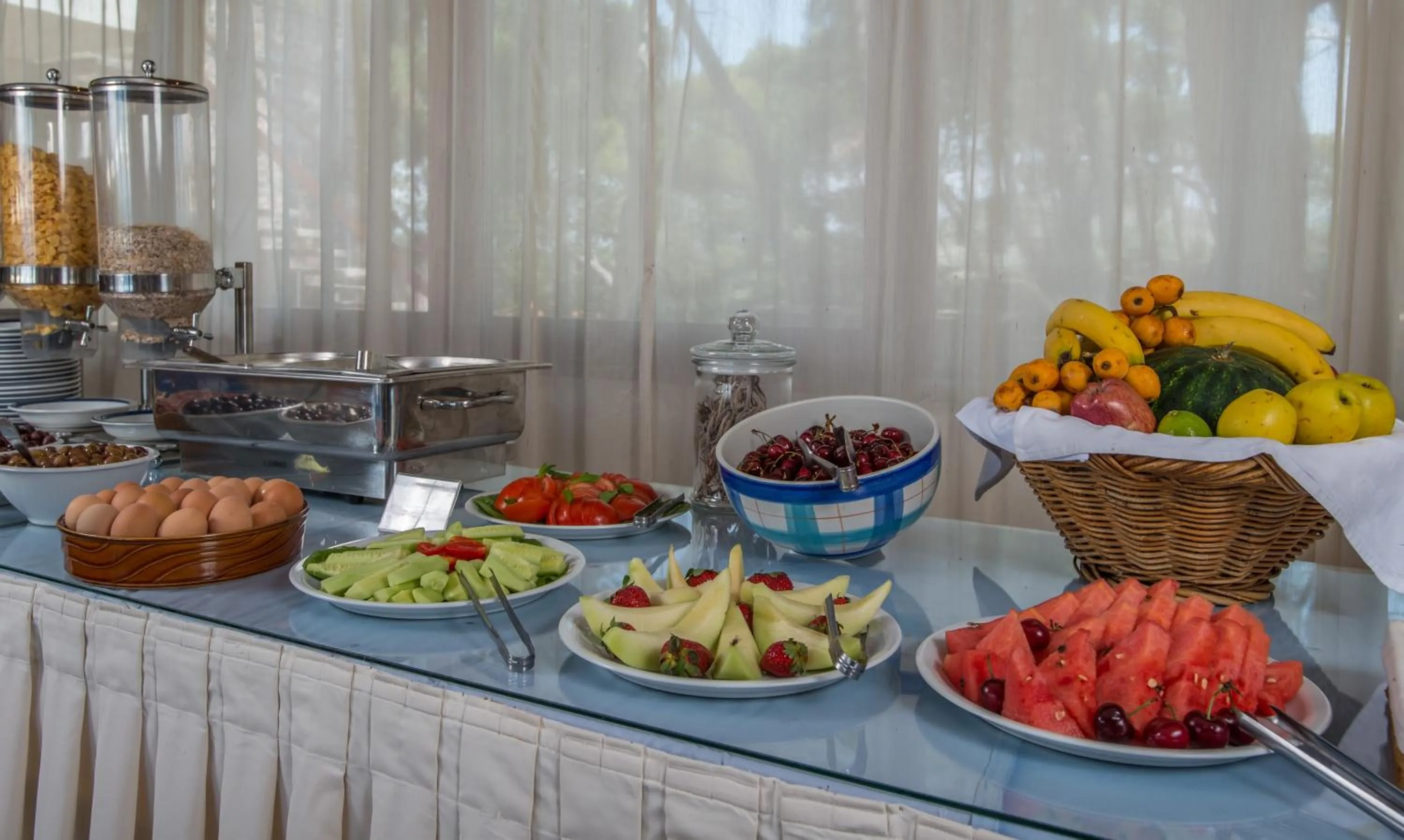 Breakfast in Delfinia Hotel & Bungalows