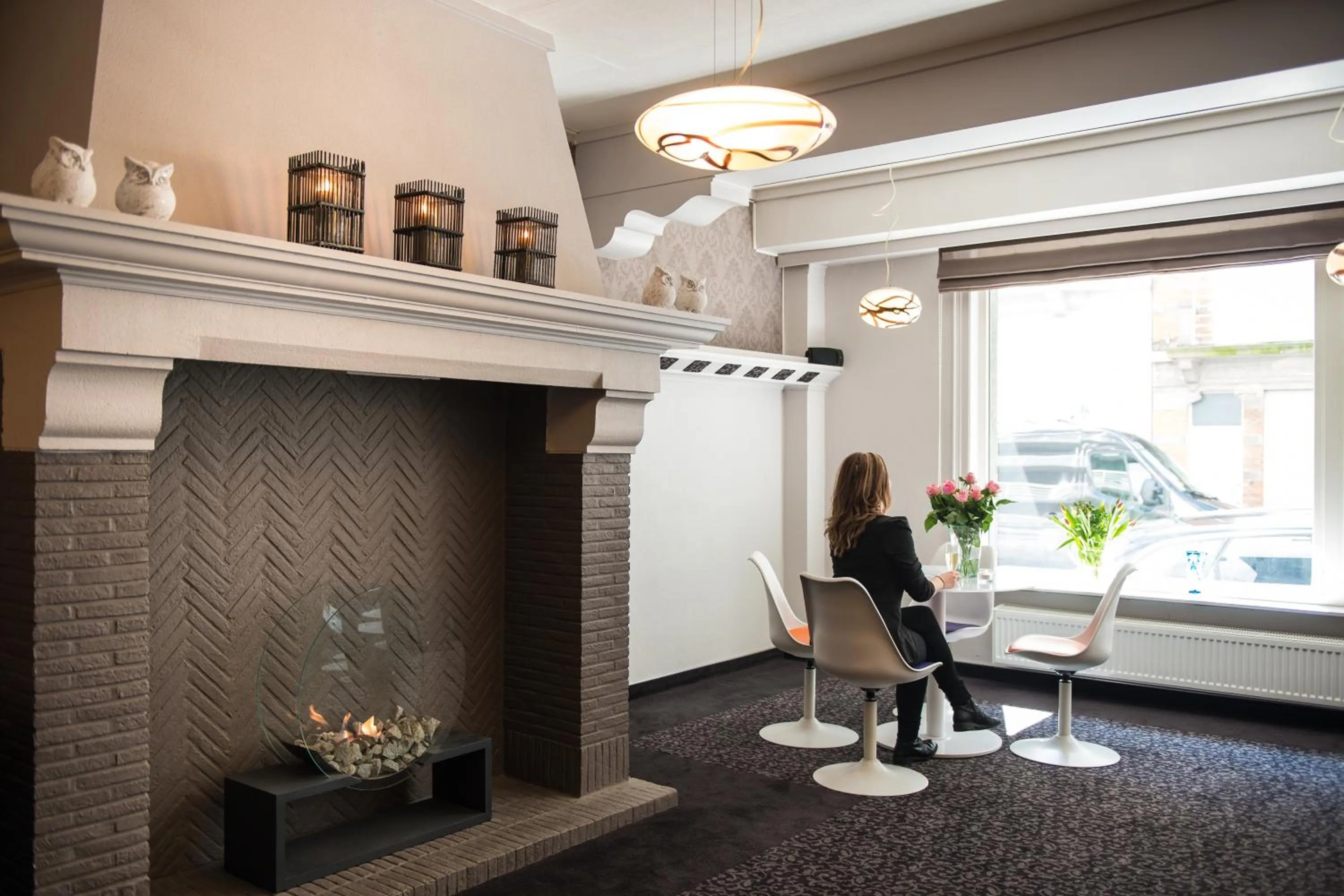 Guests in Hotel Princess