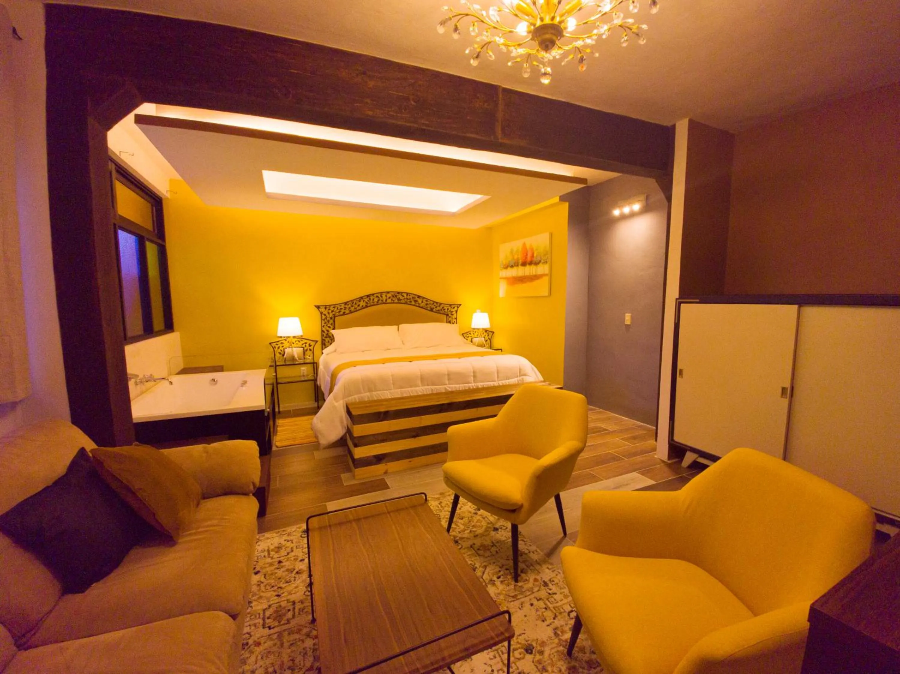 Living room, Bed in Hotel Tepeyac