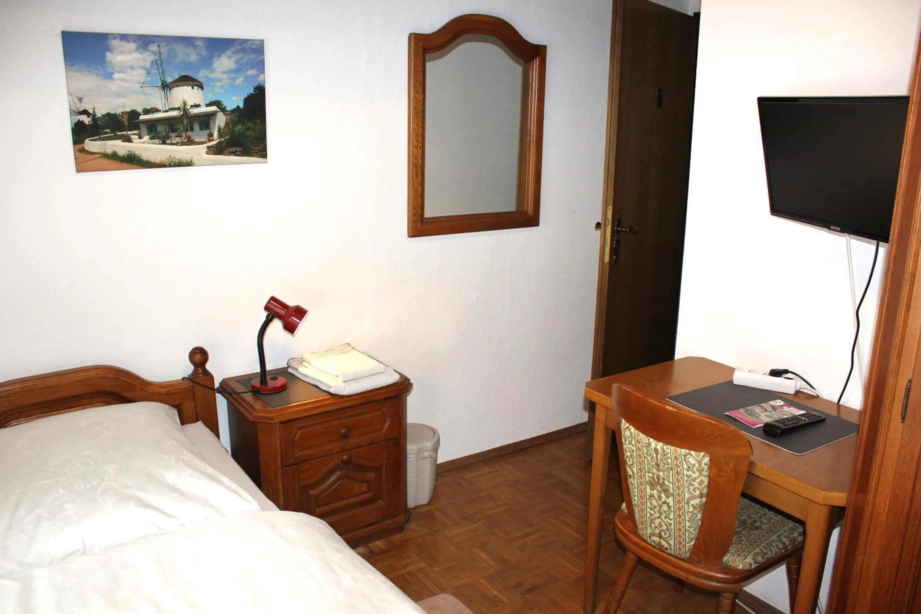 Bedroom, Bed in Hotel Alte Münze