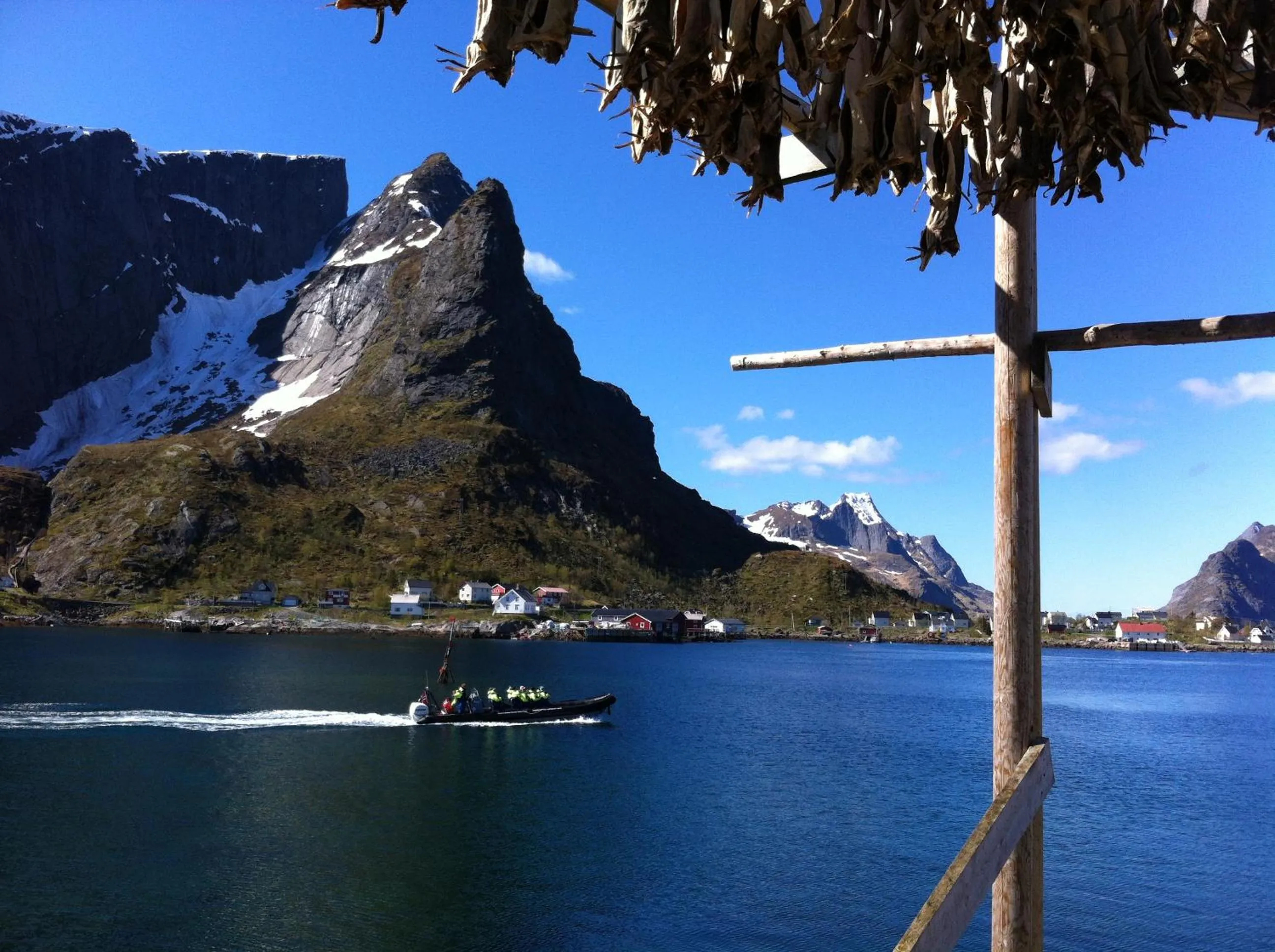 Natural landscape in Lofoten Bed & Breakfast Reine - Rooms & Apartments
