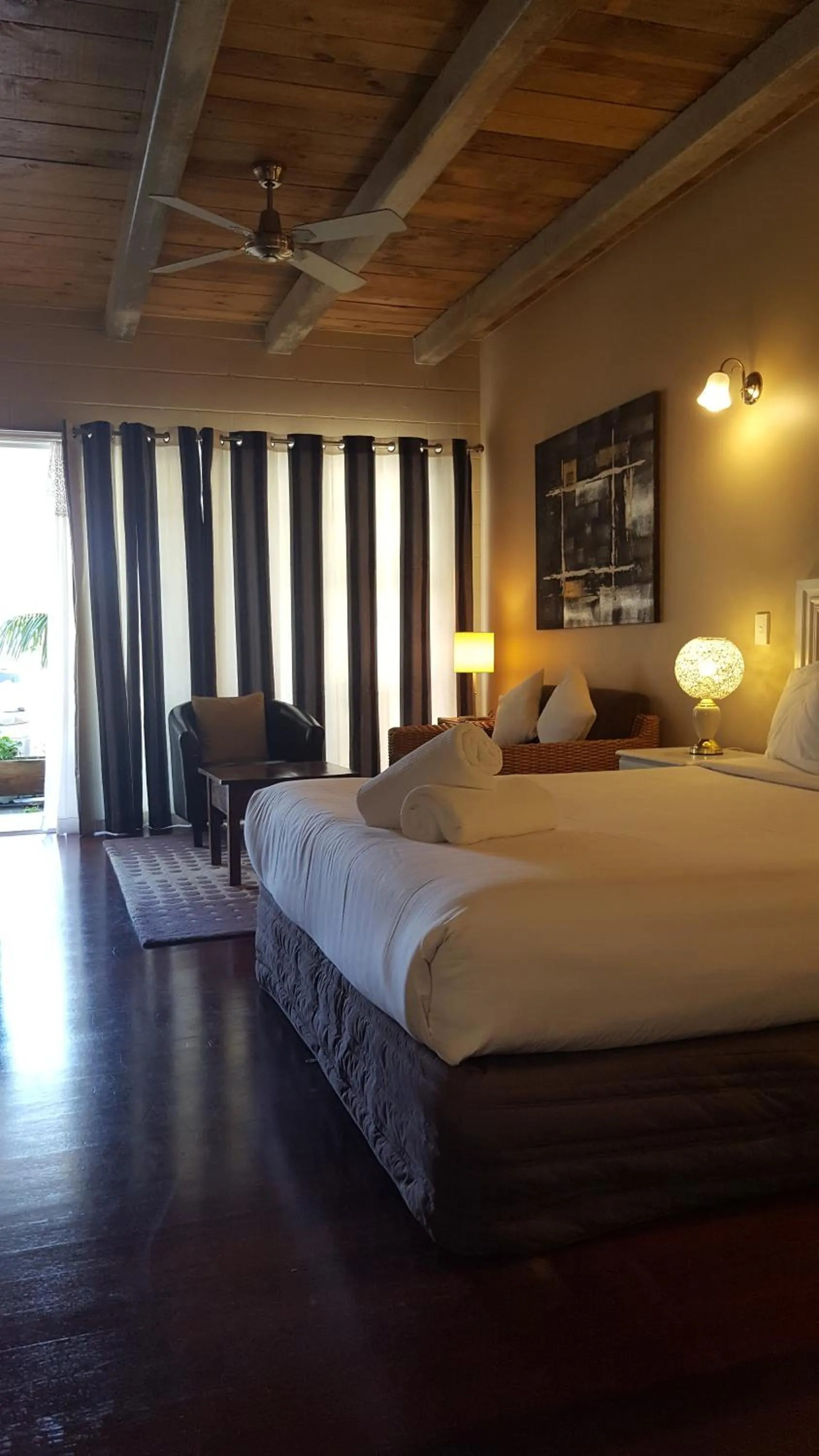 Bed in Seaport Village