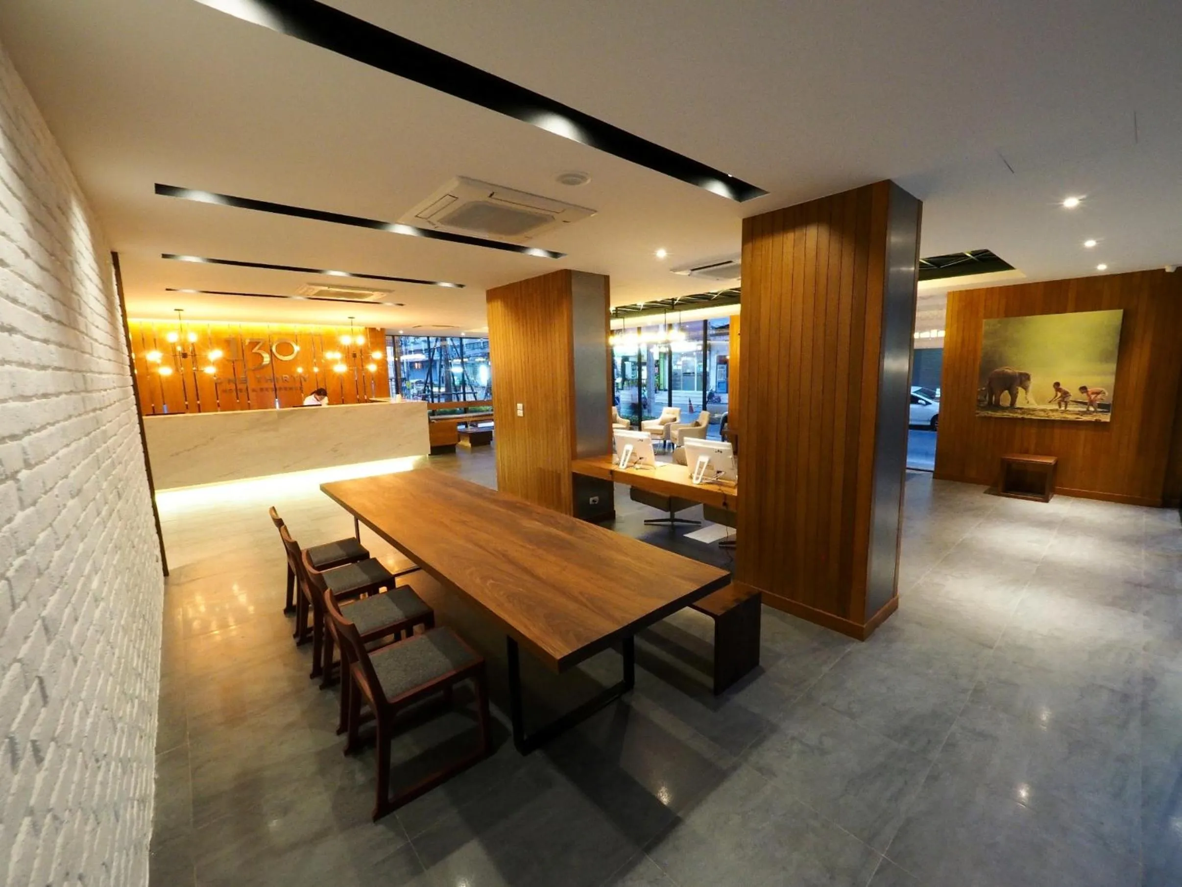 Lobby or reception in 130 Hotel & Residence Bangkok