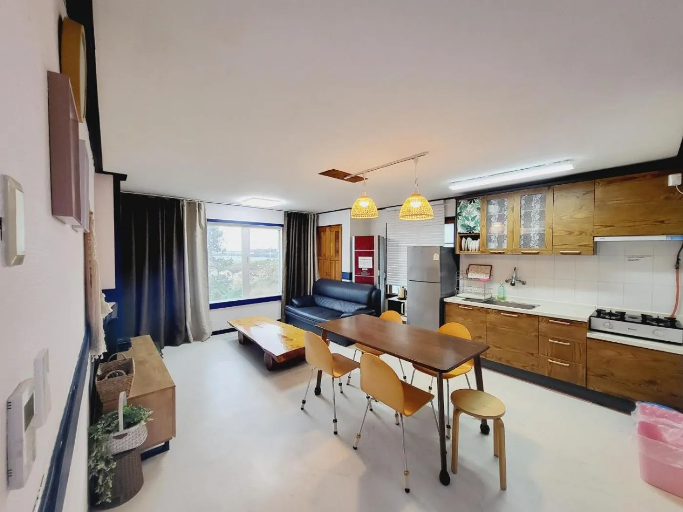 Morning Beach Pension