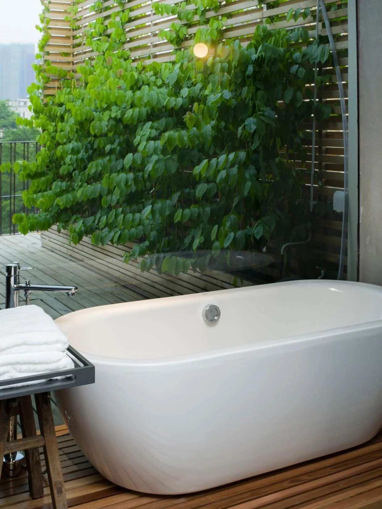 Bath in Zhuhai Bei Shan Ju Art Hotel