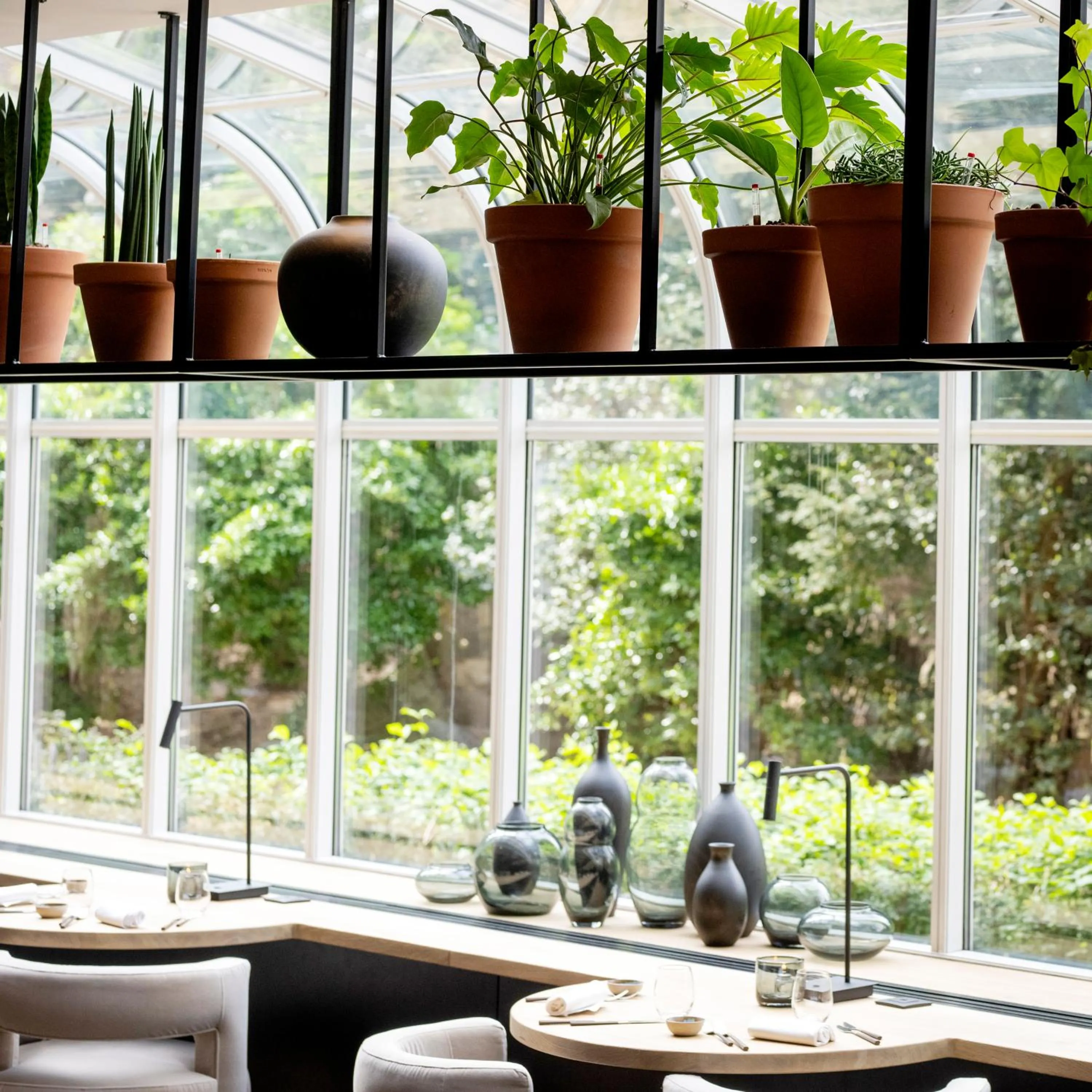 Restaurant/places to eat in The Hotel Brussels