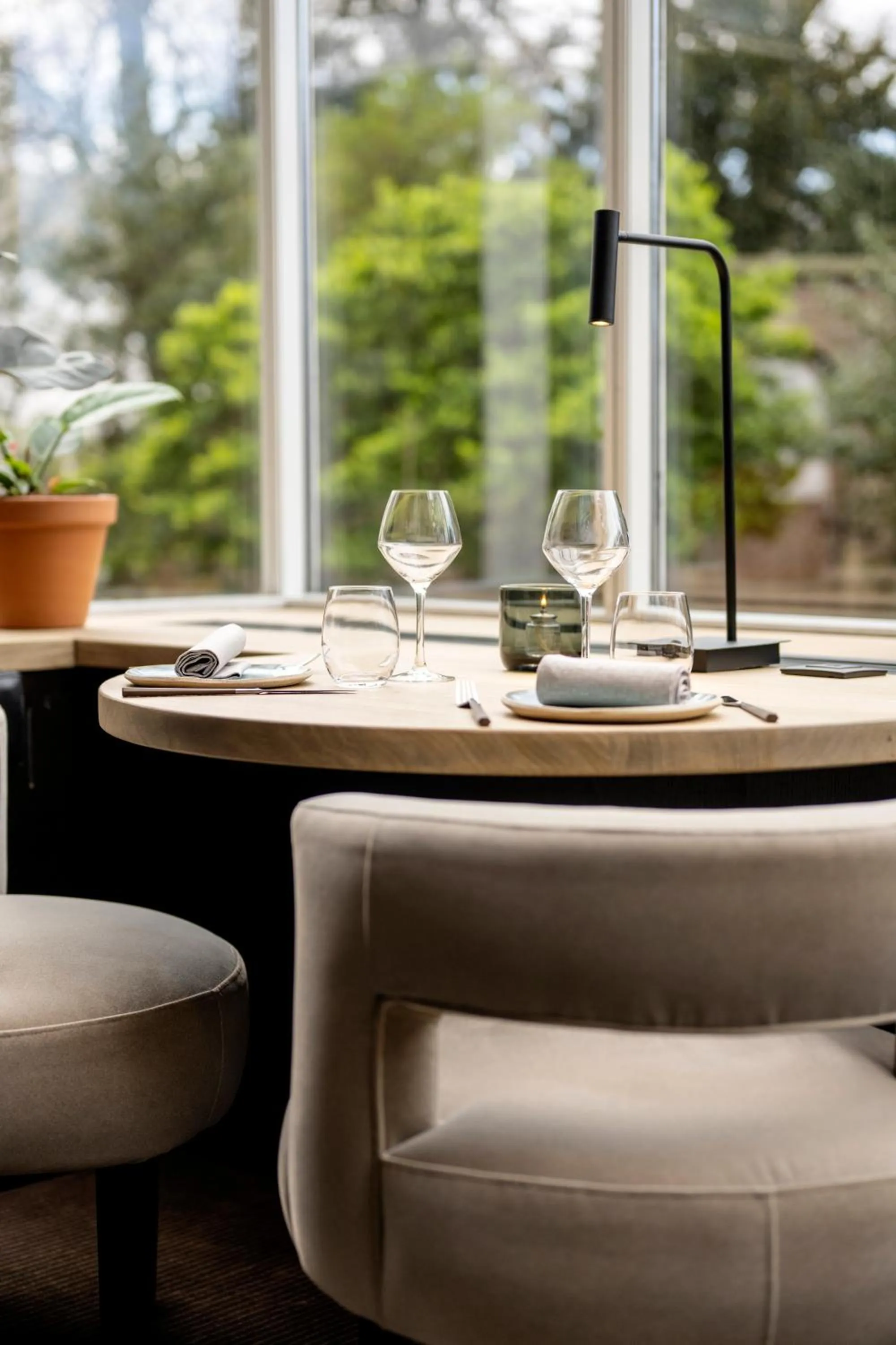 Dining area in The Hotel Brussels