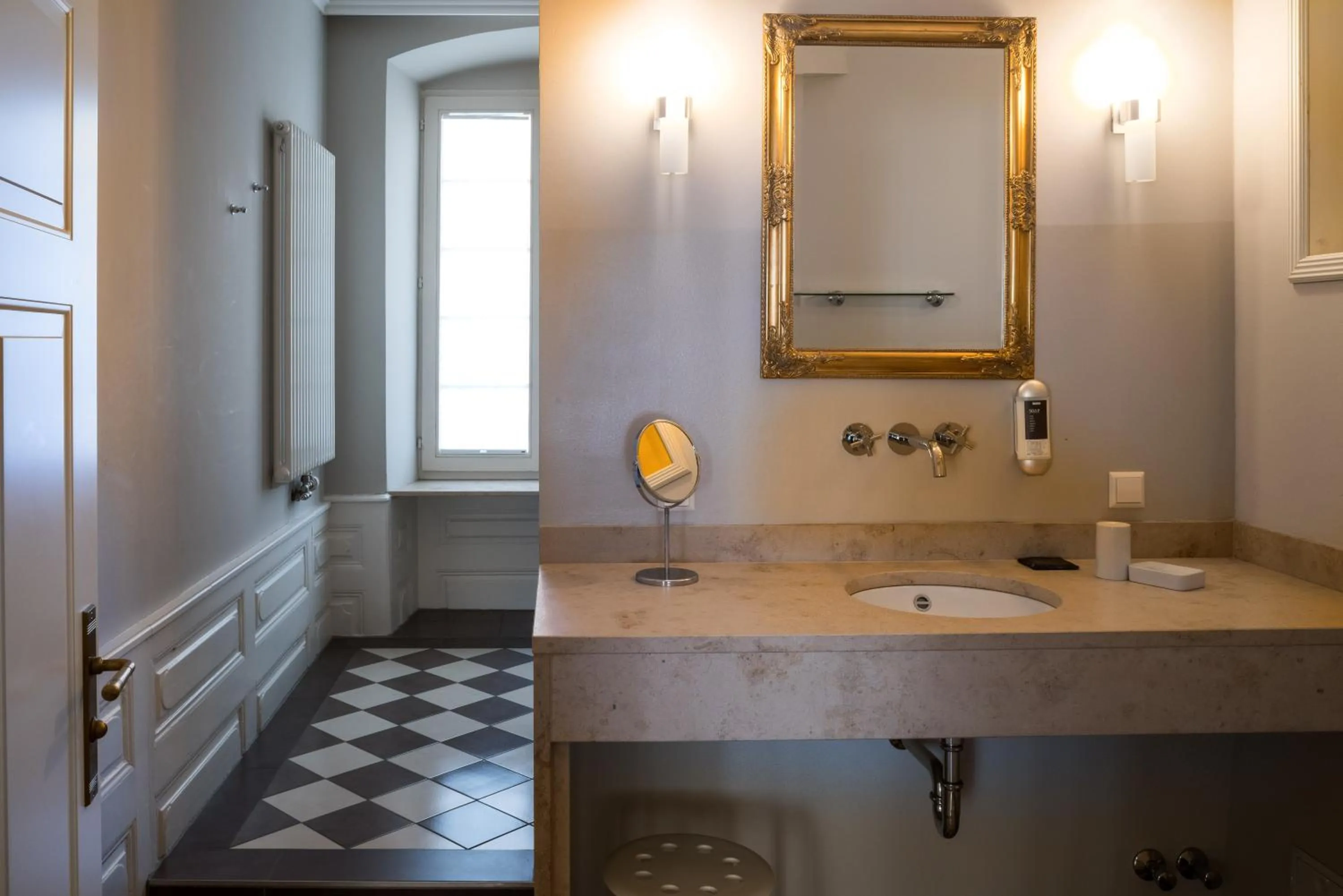 Bathroom in Apart-Hotel Heiligenthaler Hof