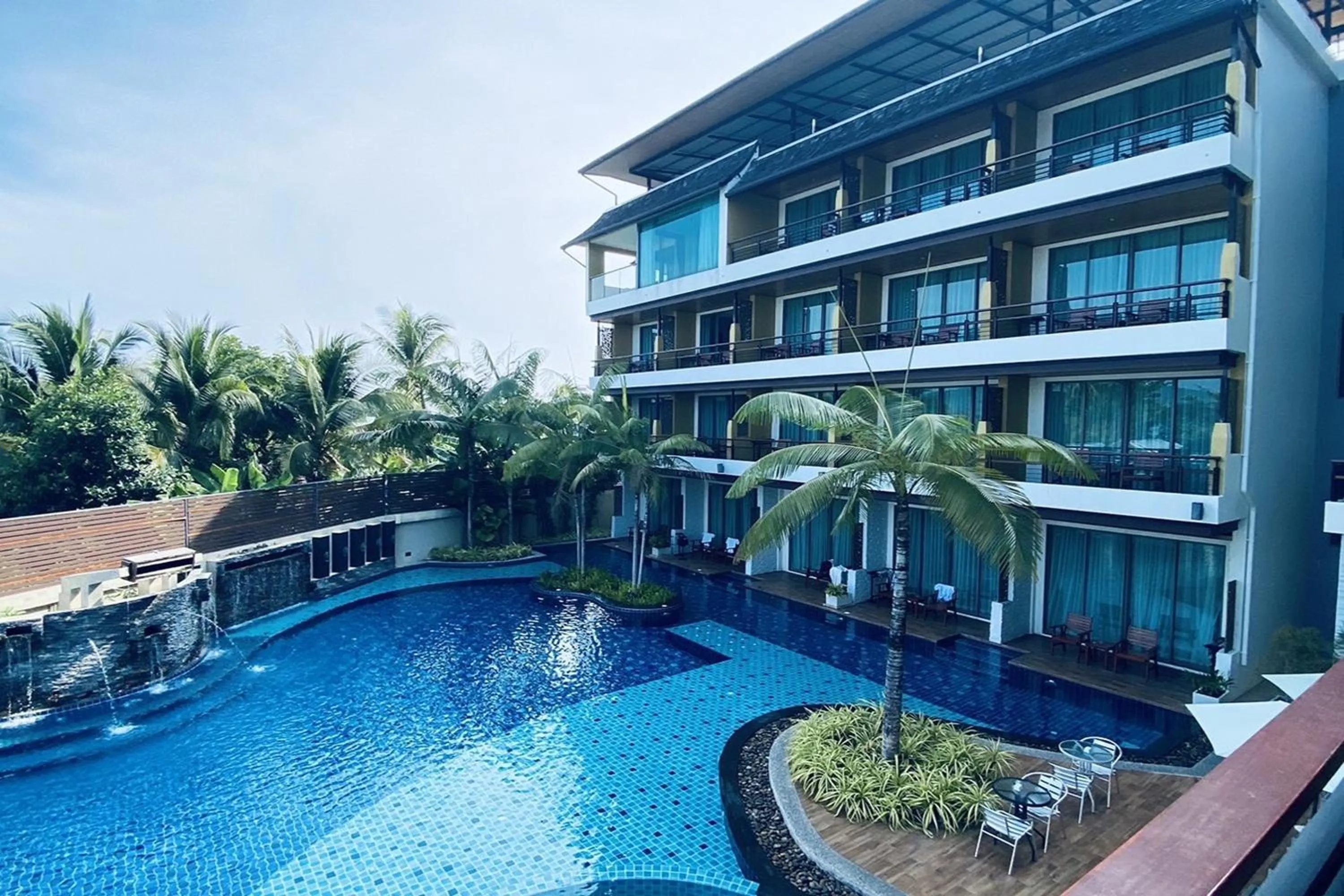 Swimming pool in Aqua Resort Phuket - Near Beach and Chalong Pier