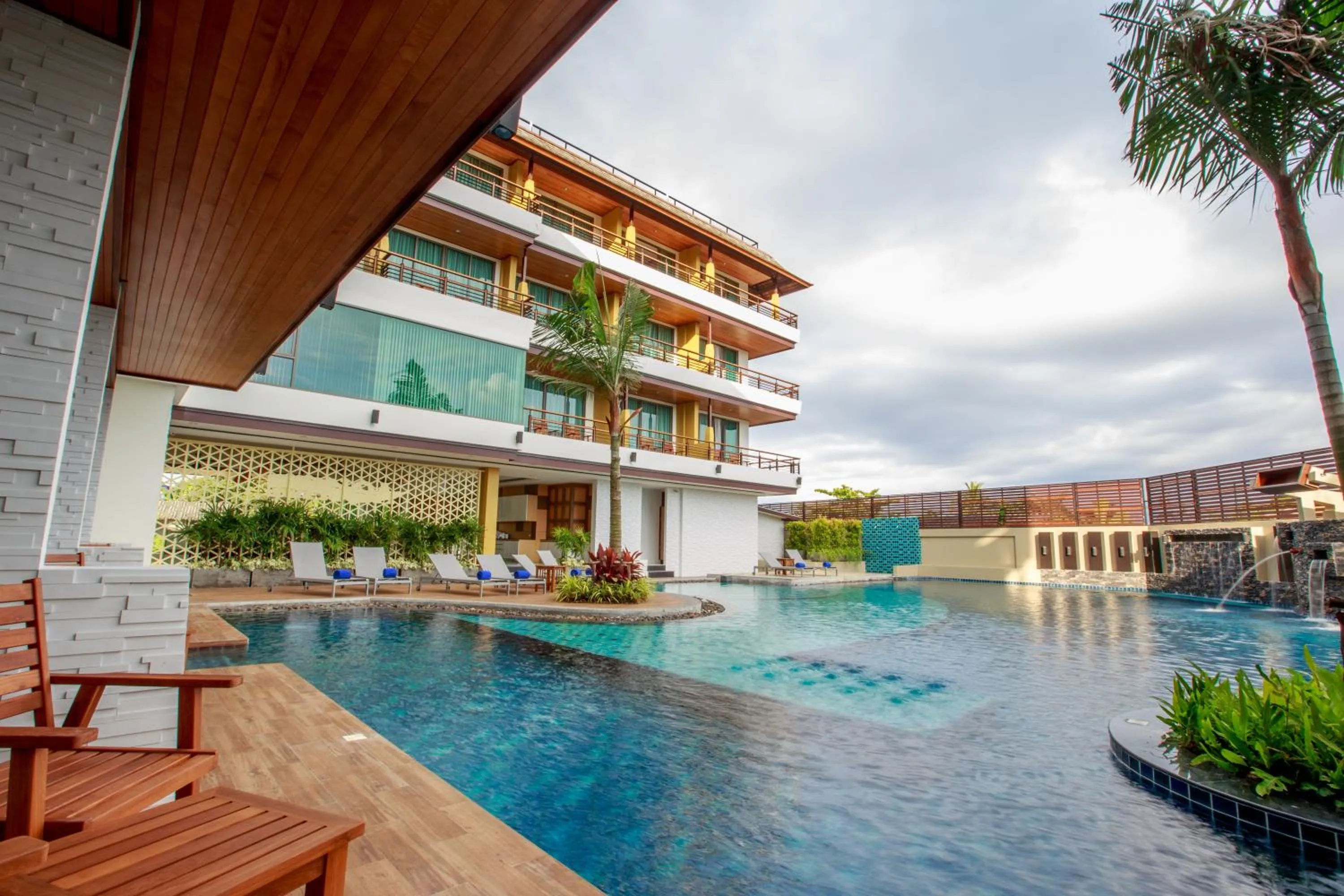 Balcony/Terrace in Aqua Resort Phuket - Near Beach and Chalong Pier