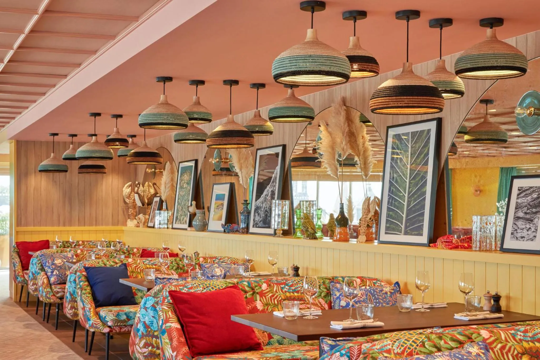 Restaurant/places to eat in Hotel Indigo Bordeaux Centre Chartrons by IHG