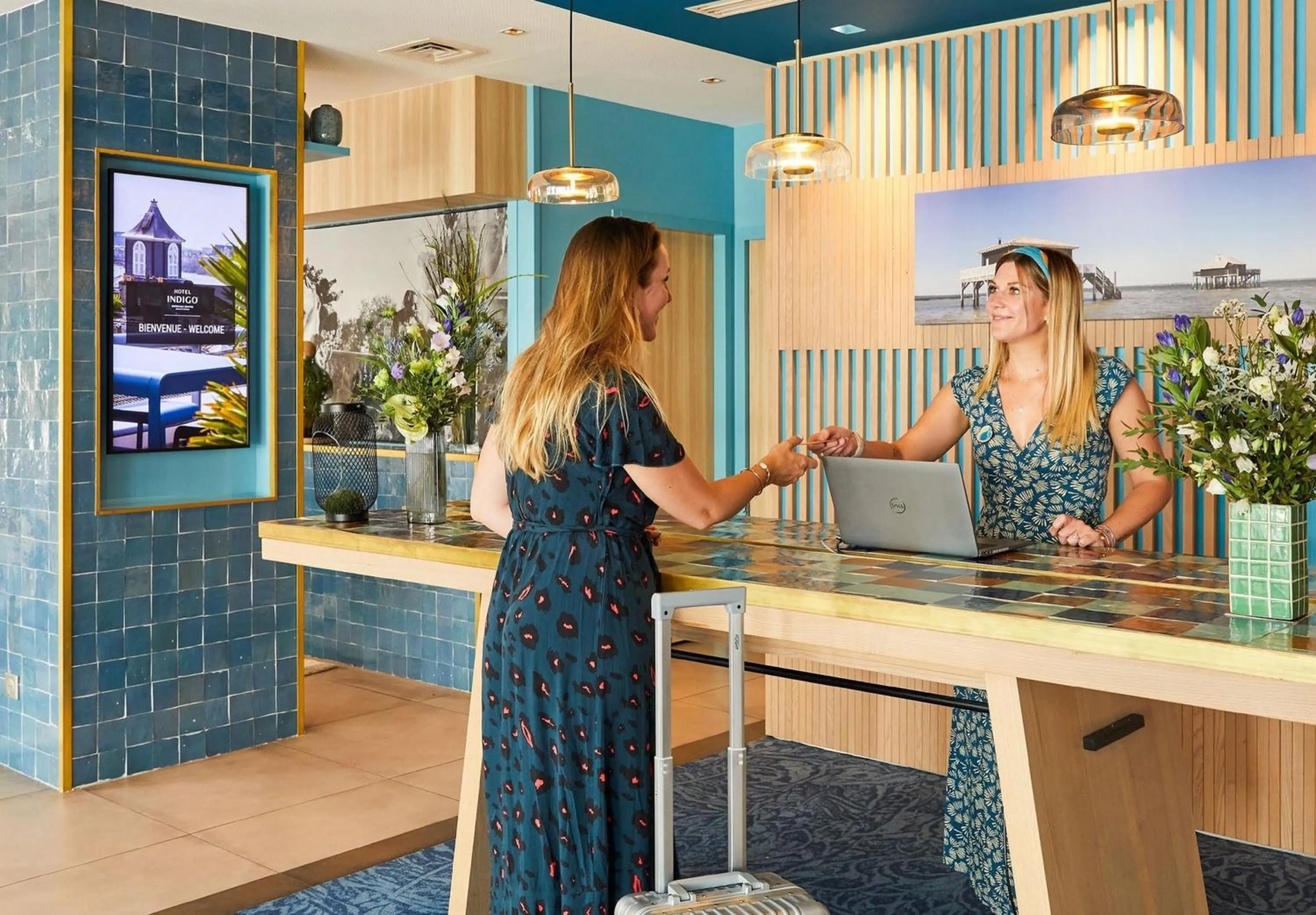 Lobby or reception in Hotel Indigo Bordeaux Centre Chartrons by IHG