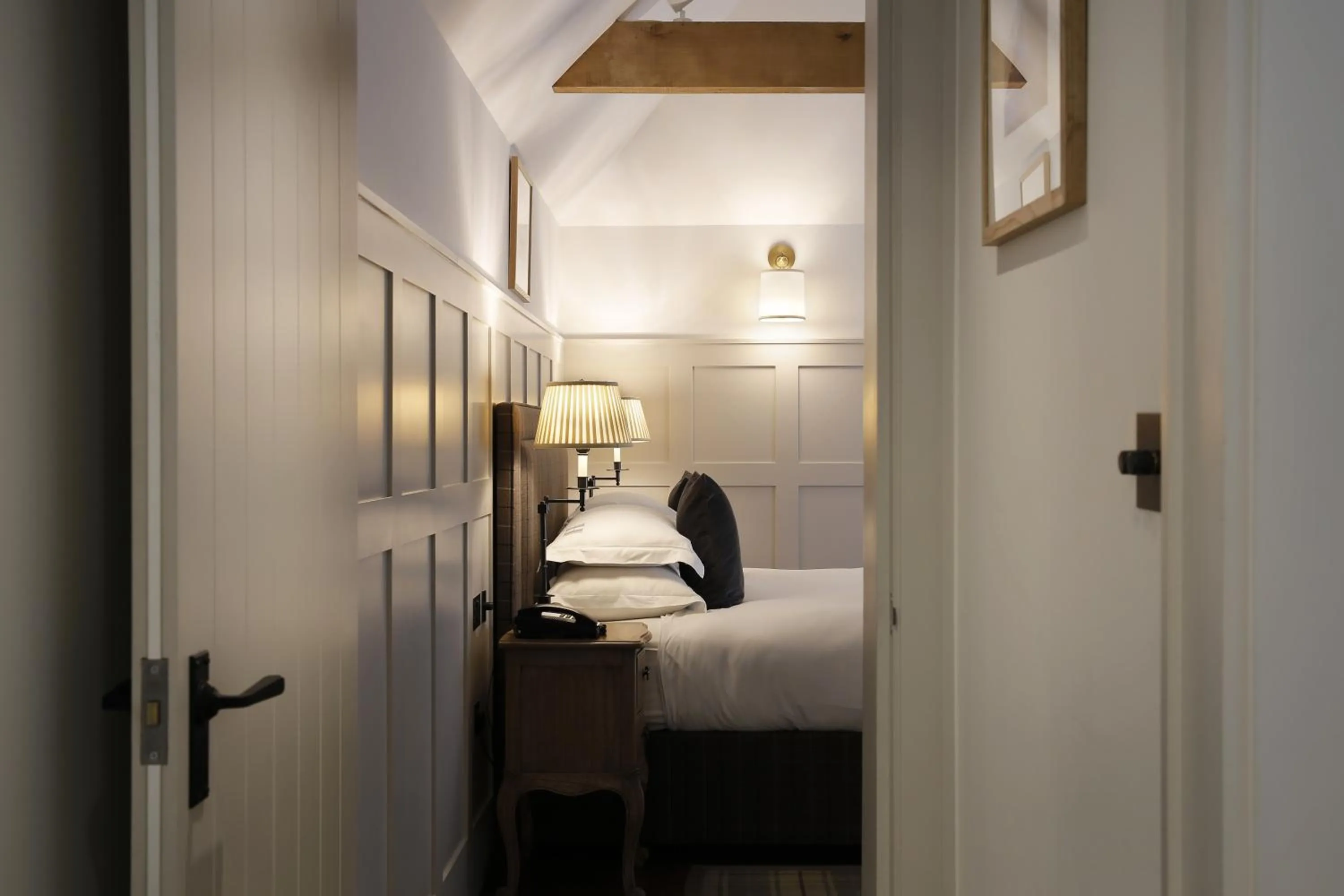 Bed in Hurley House Hotel