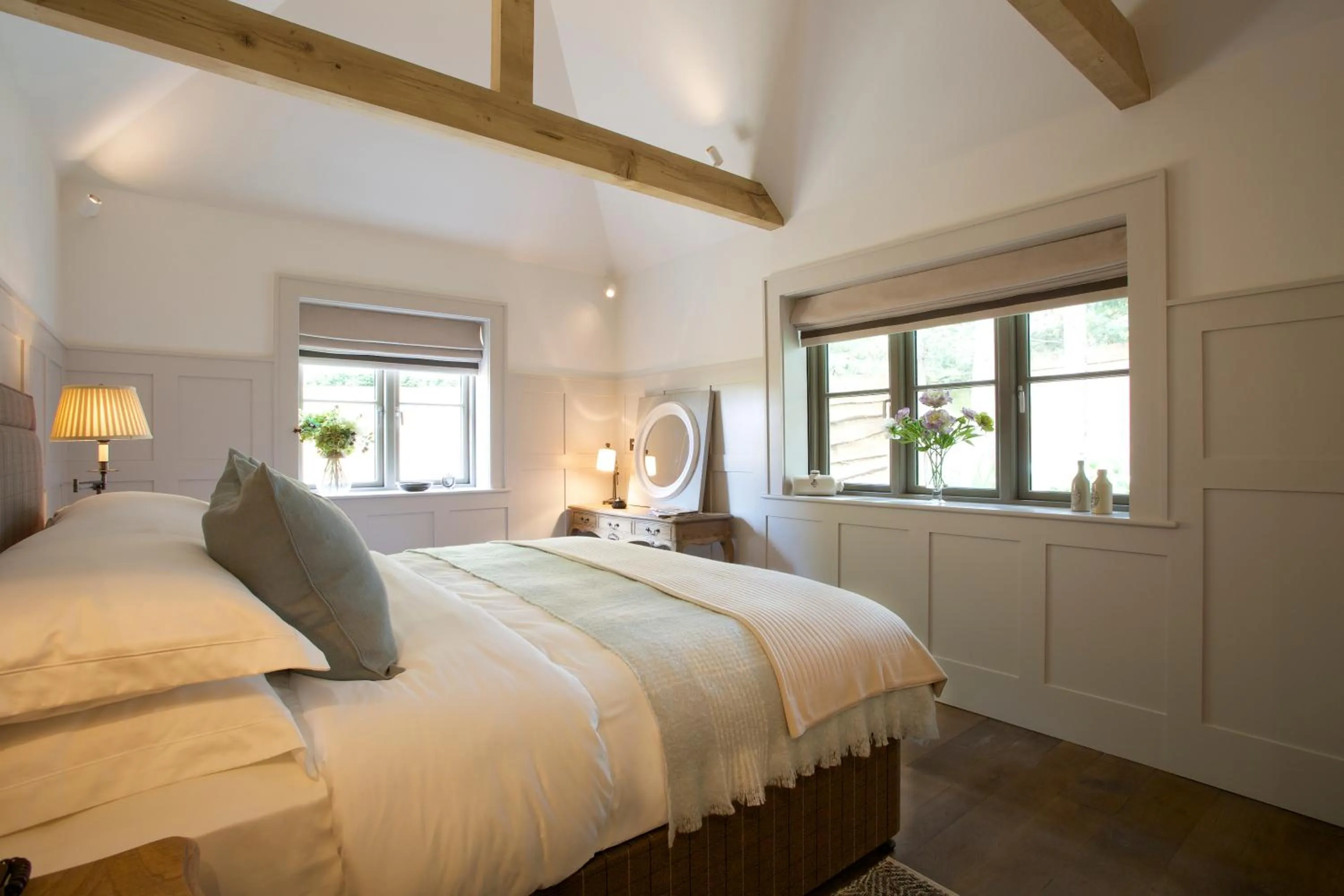 Bedroom, Bed in Hurley House Hotel