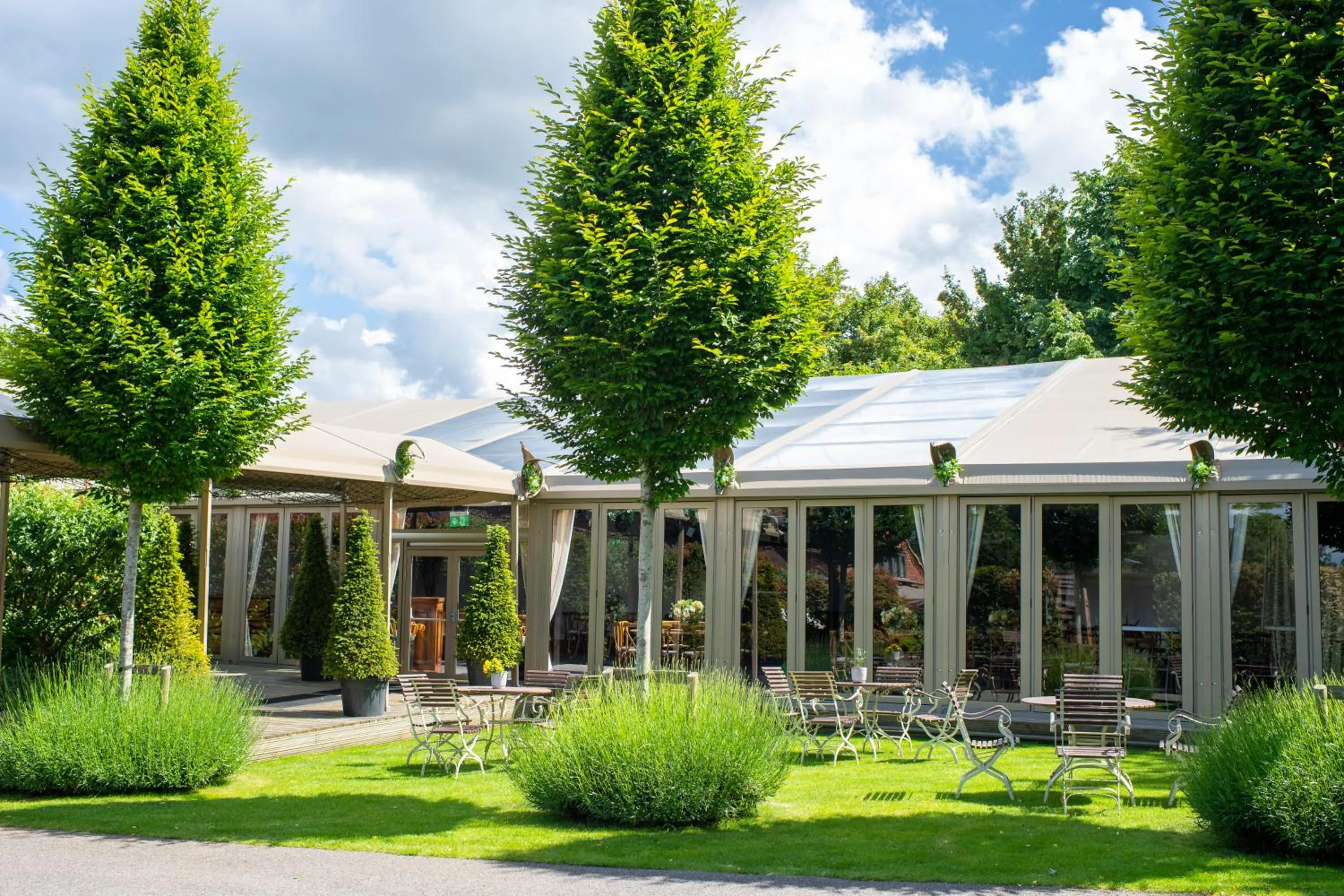 Banquet/Function facilities in Hurley House Hotel