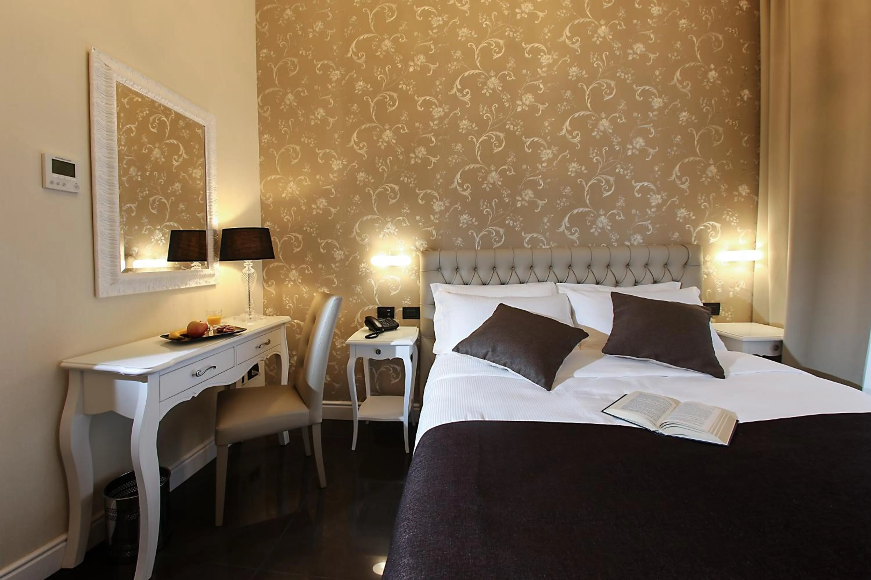 Bedroom, Bed in Villa San Martino