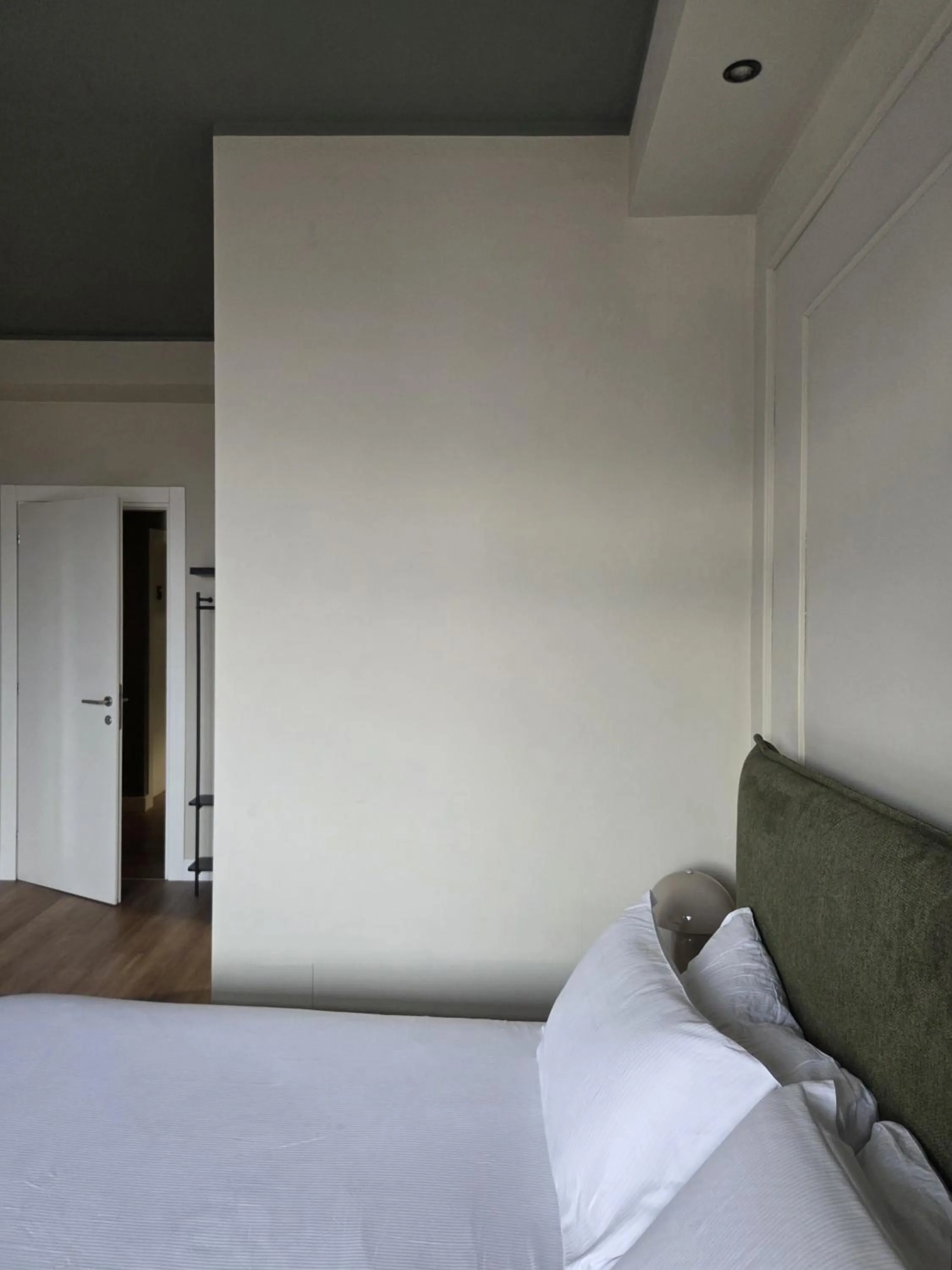 Bed in Corso Italia Rooms