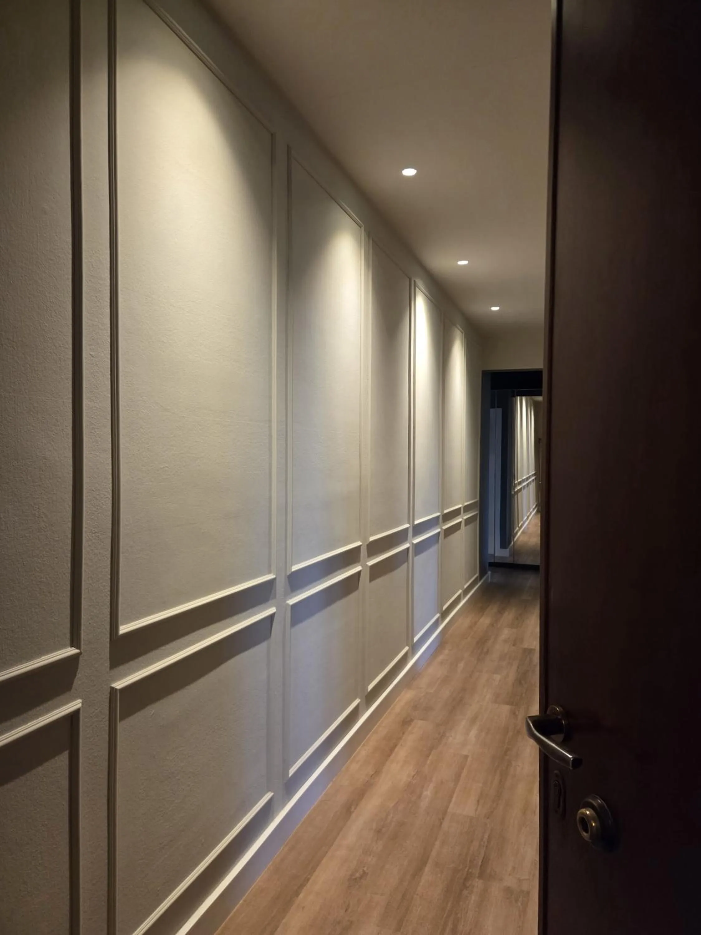 Decorative detail in Corso Italia Rooms