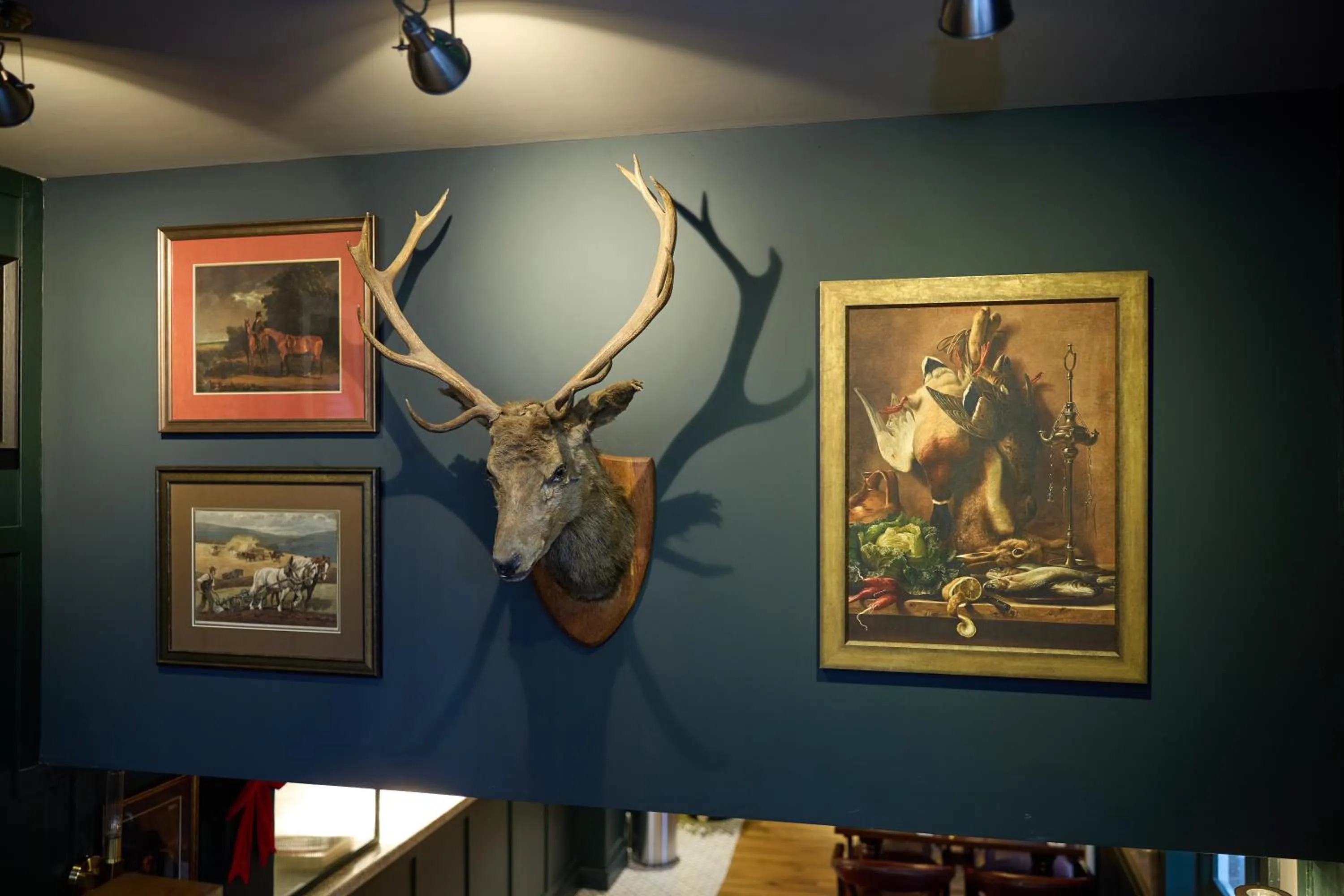 Decorative detail in The White Hart