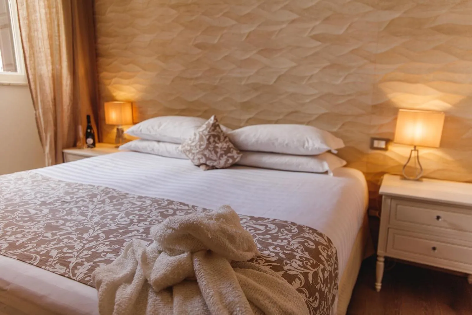 Bed in My Spanishsteps