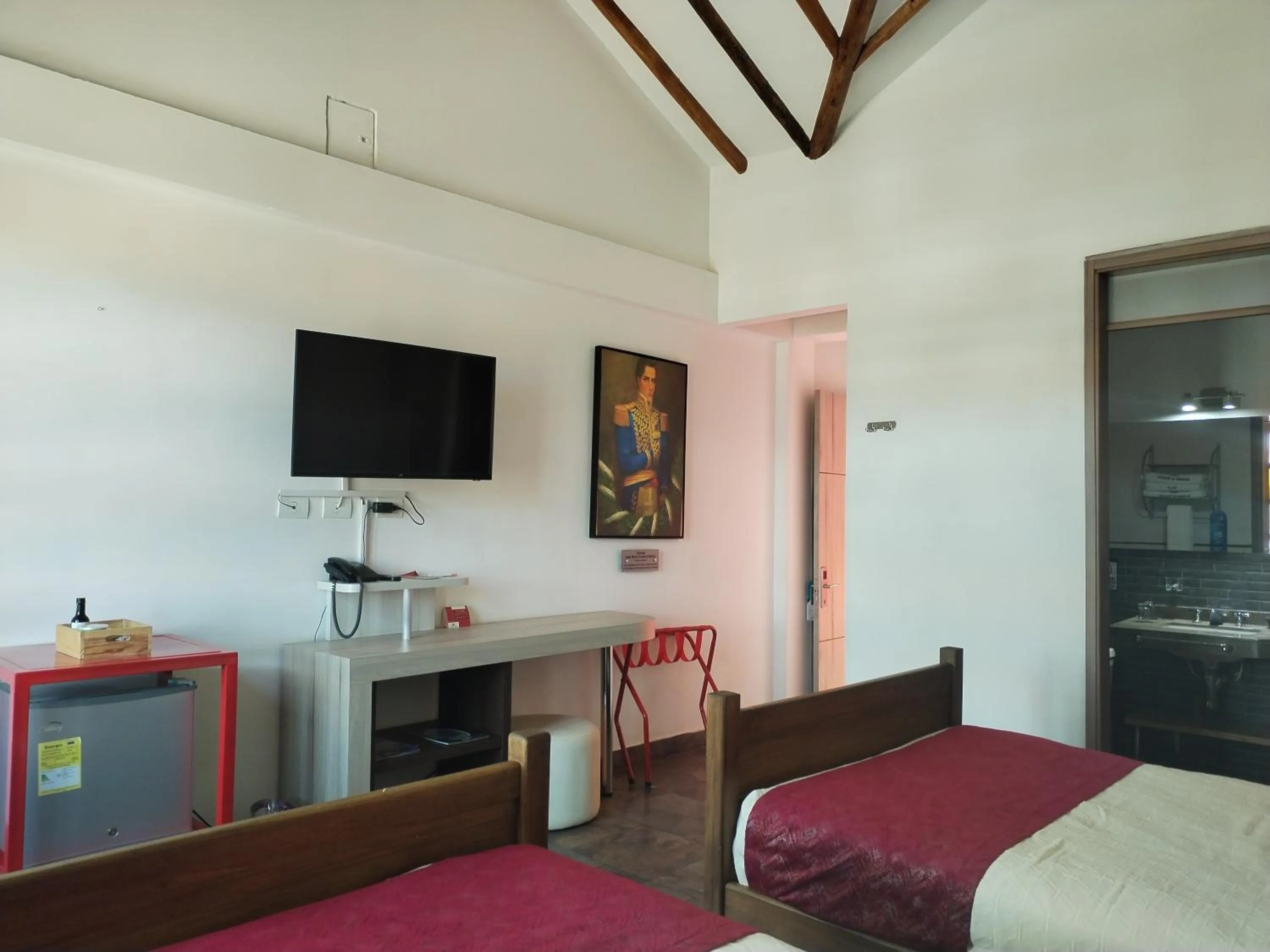 Decorative detail, Bed in Hotel Capitan Ricaurte