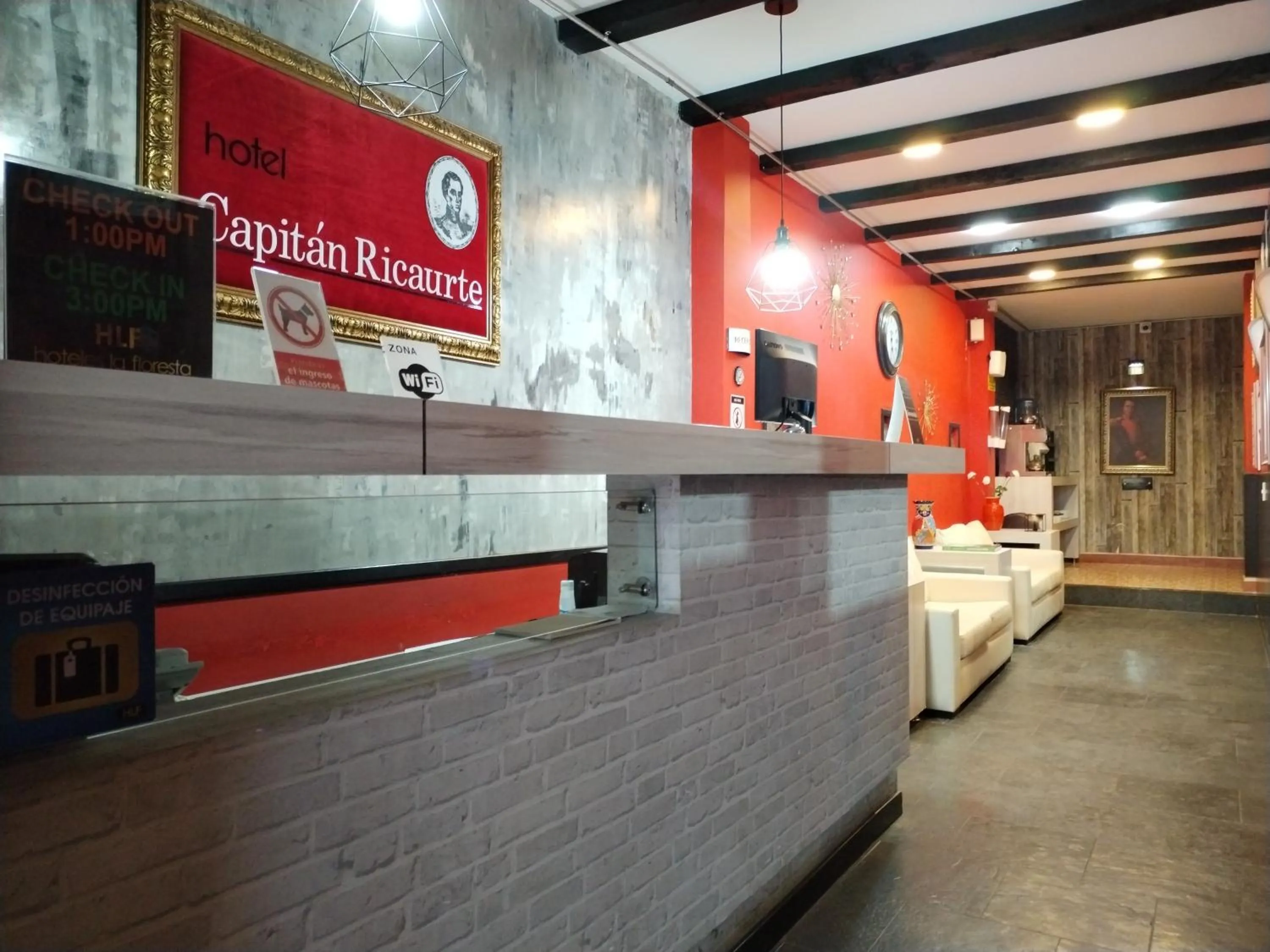 Facade/entrance in Hotel Capitan Ricaurte