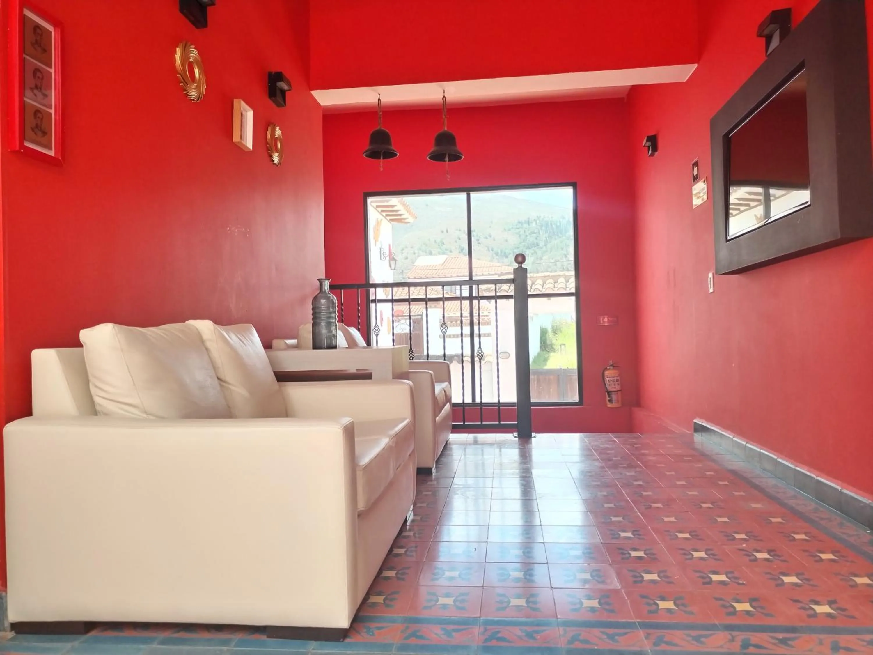 Seating area in Hotel Capitan Ricaurte