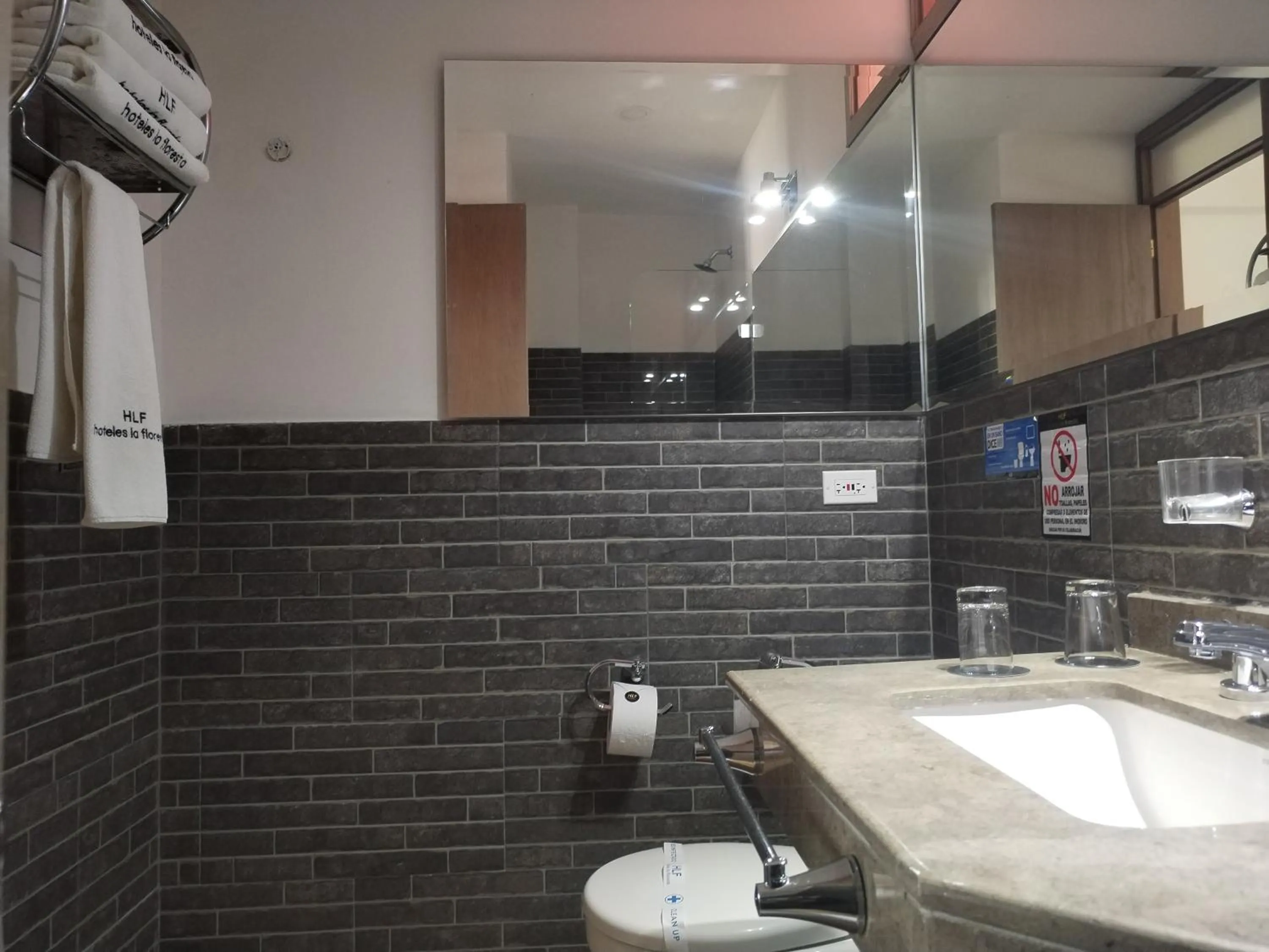 Neighbourhood in Hotel Capitan Ricaurte