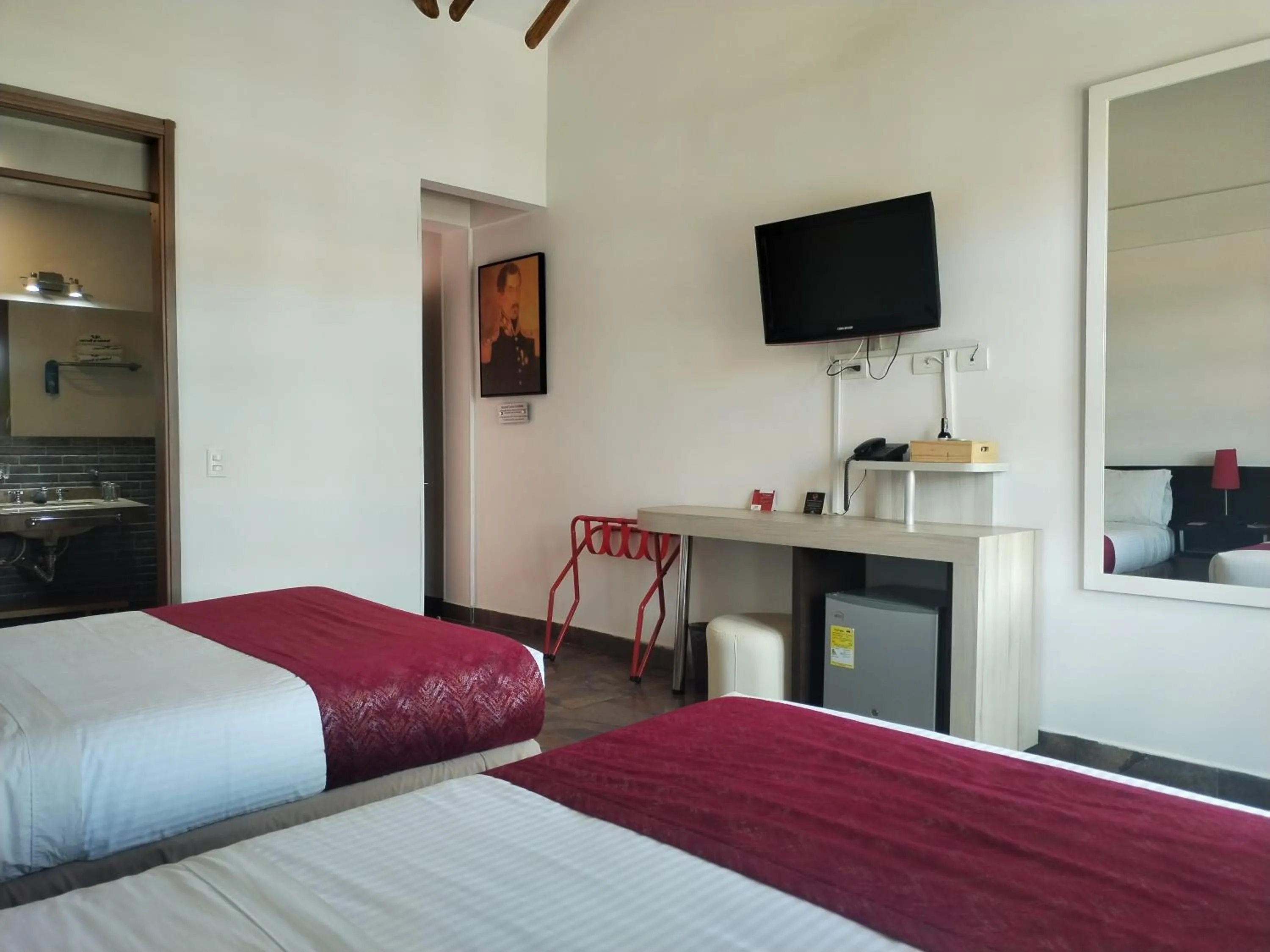 Decorative detail, Bed in Hotel Capitan Ricaurte