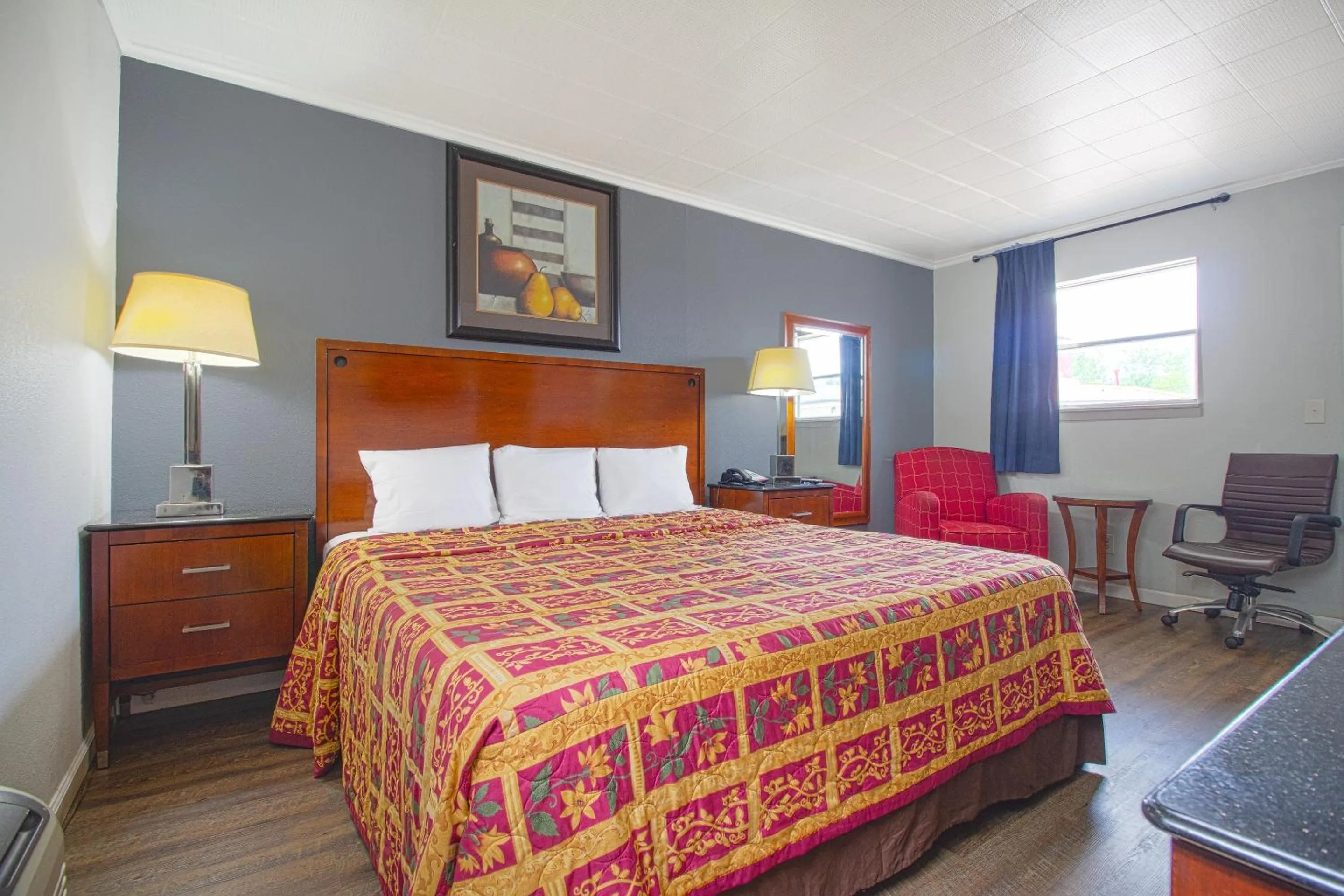 Bedroom, Bed in OYO Hotel McAlester OK S Main St