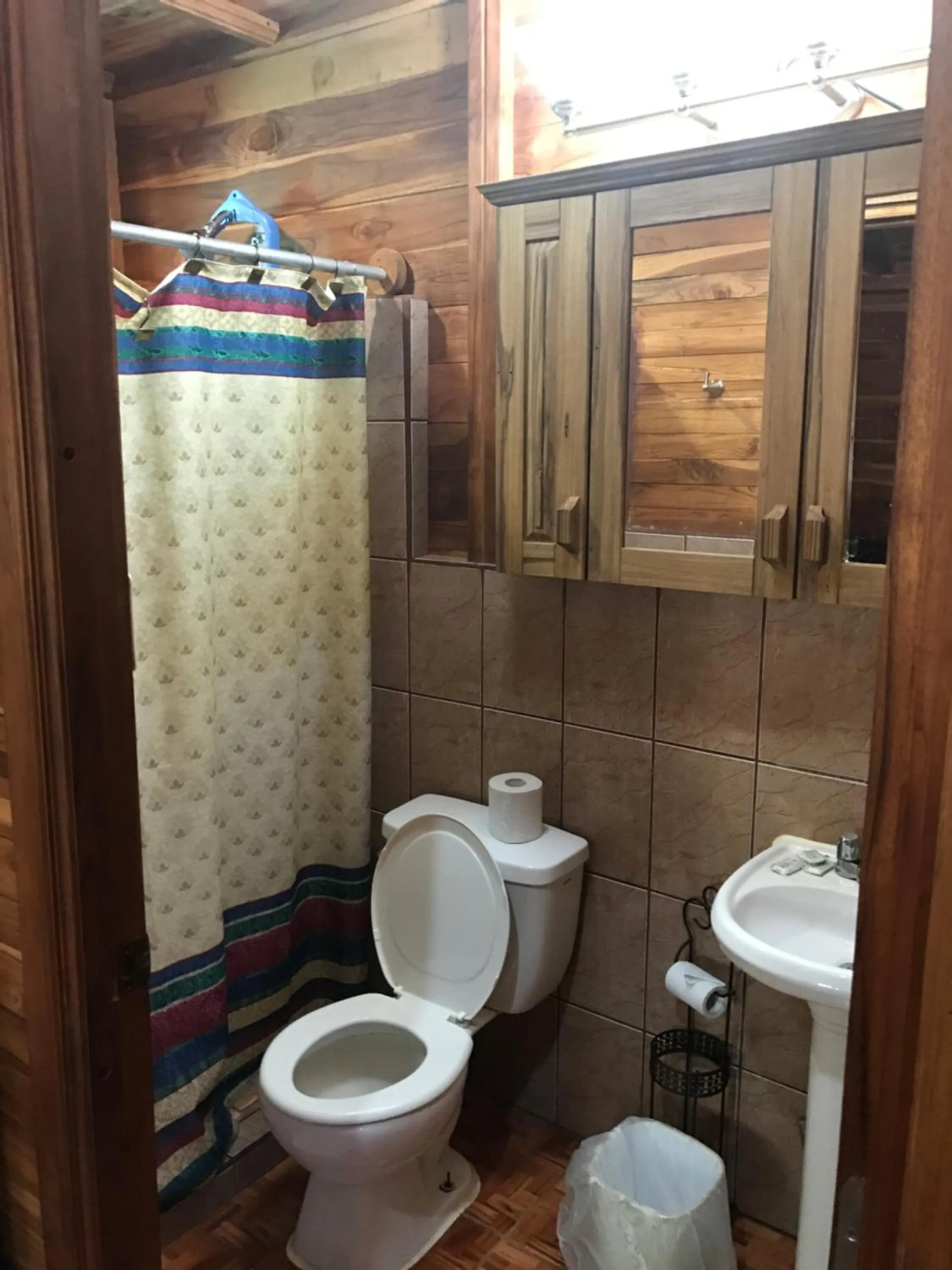 Shower in Hotel Cabañas La Teca