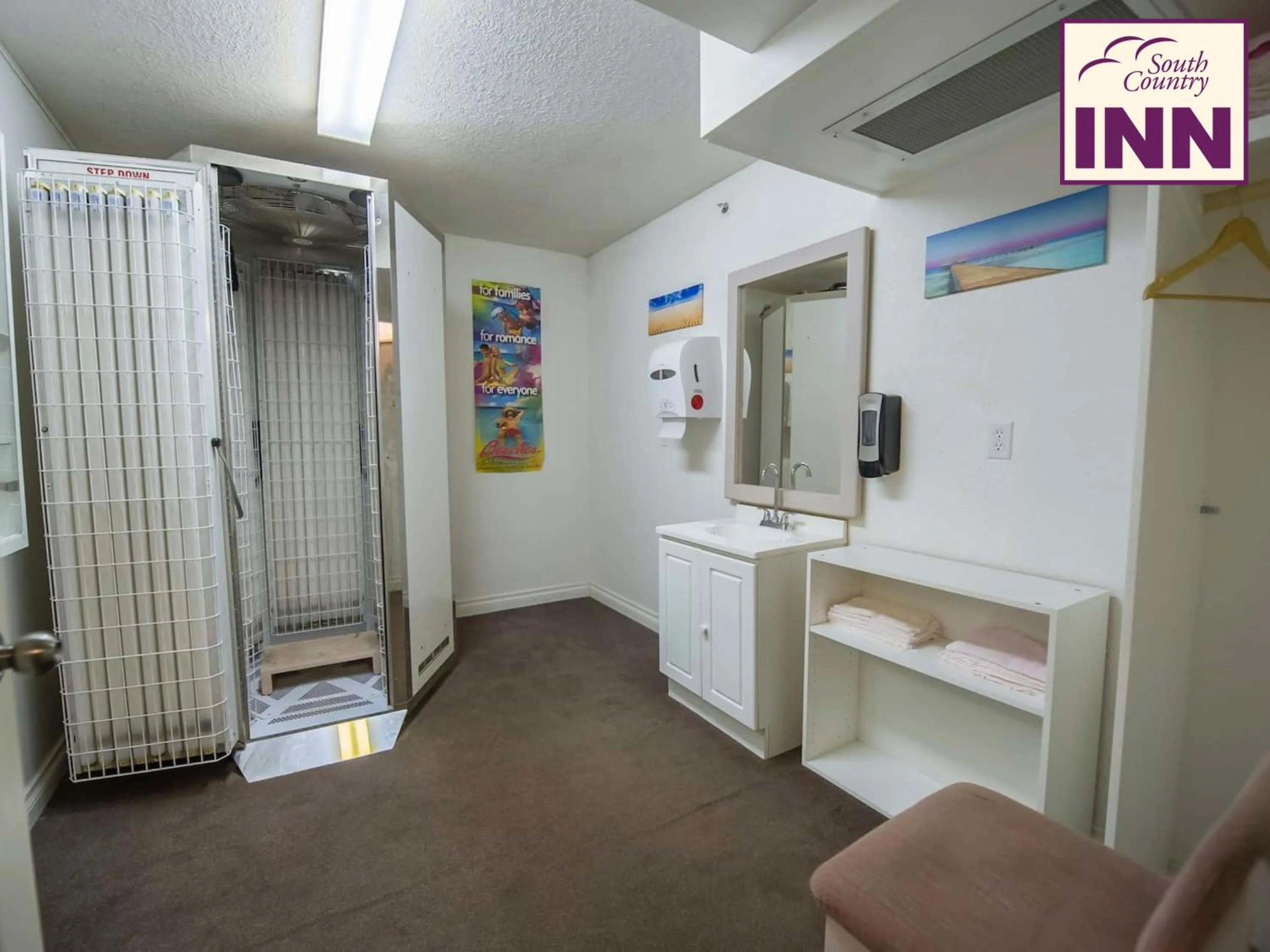 Spa and wellness centre/facilities in South Country Inn