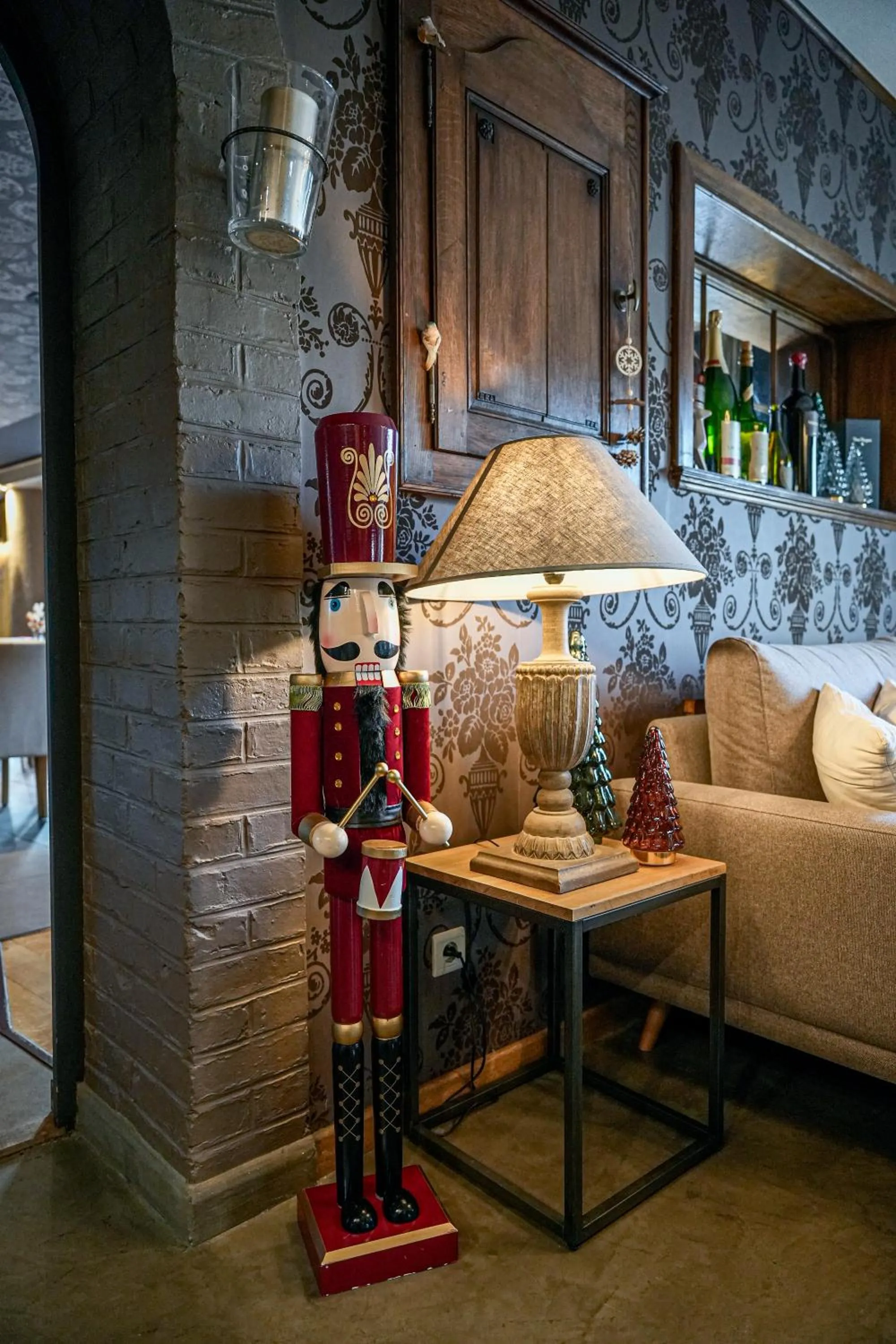 Decorative detail in Hôtel Panorama - Vue exceptionnelle sur la Semois