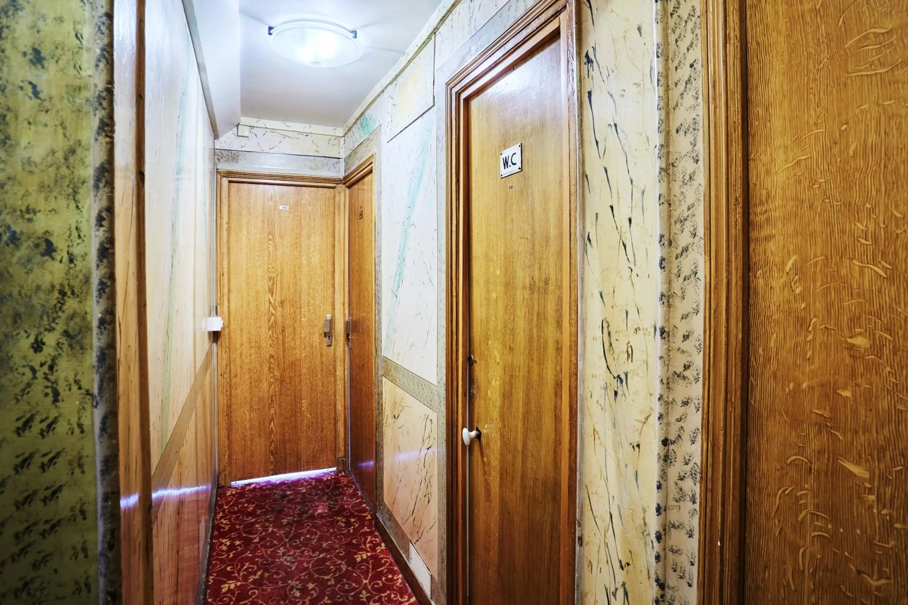 Decorative detail in Hôtel Tiquetonne