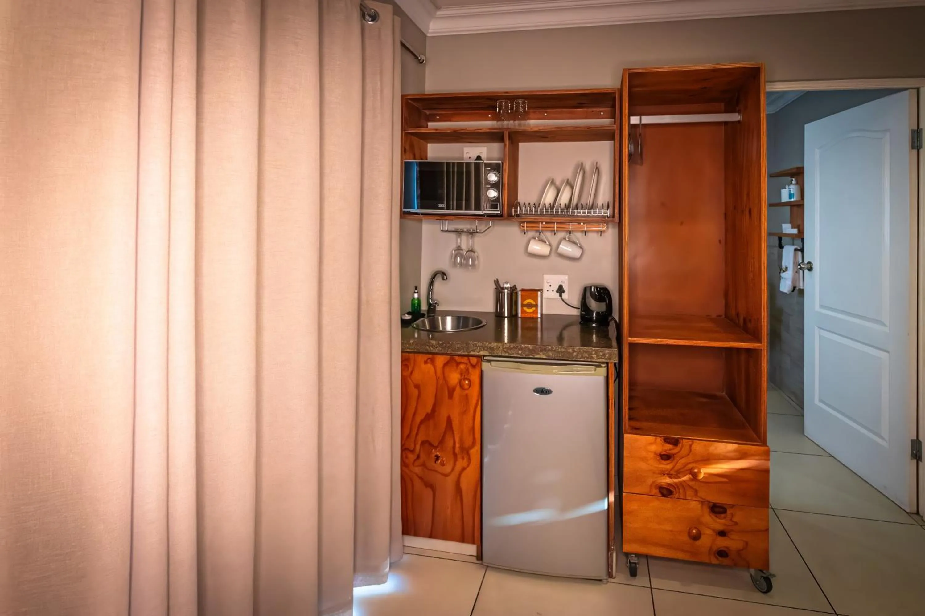 Coffee/tea facilities in Telos at Reitz