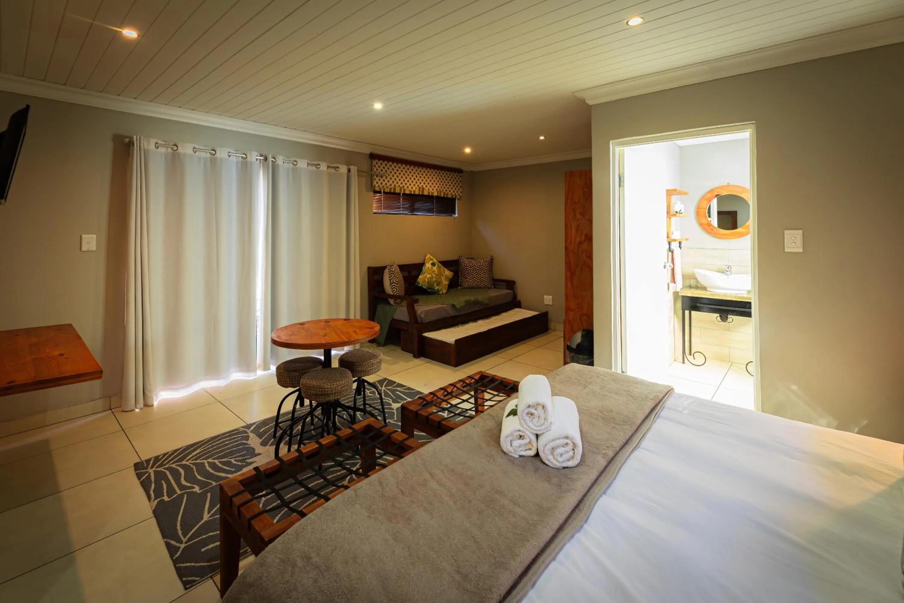 Bedroom, Bed in Telos at Reitz