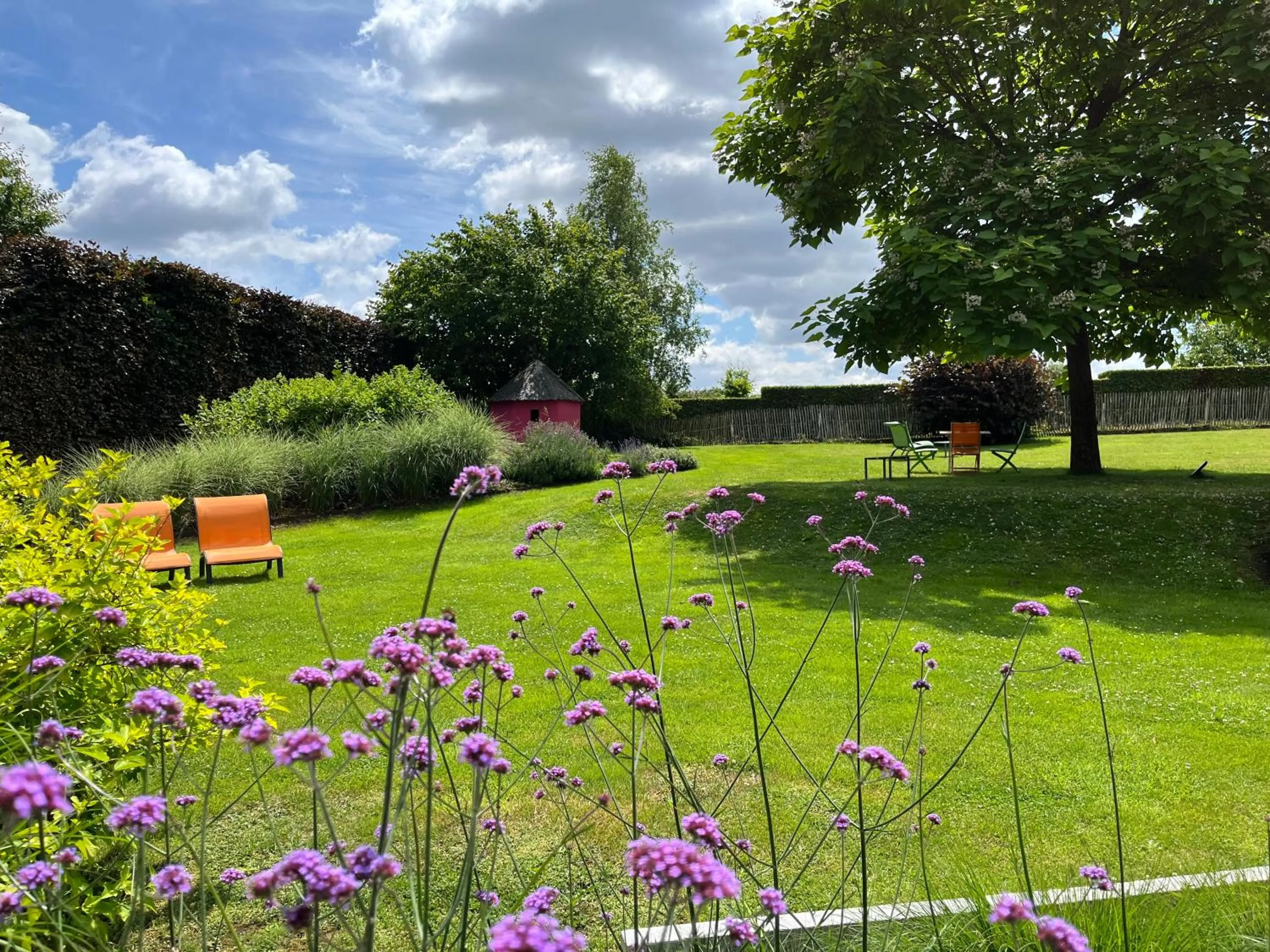 Garden in Hostellerie du Peiffeschof, The Originals Relais
