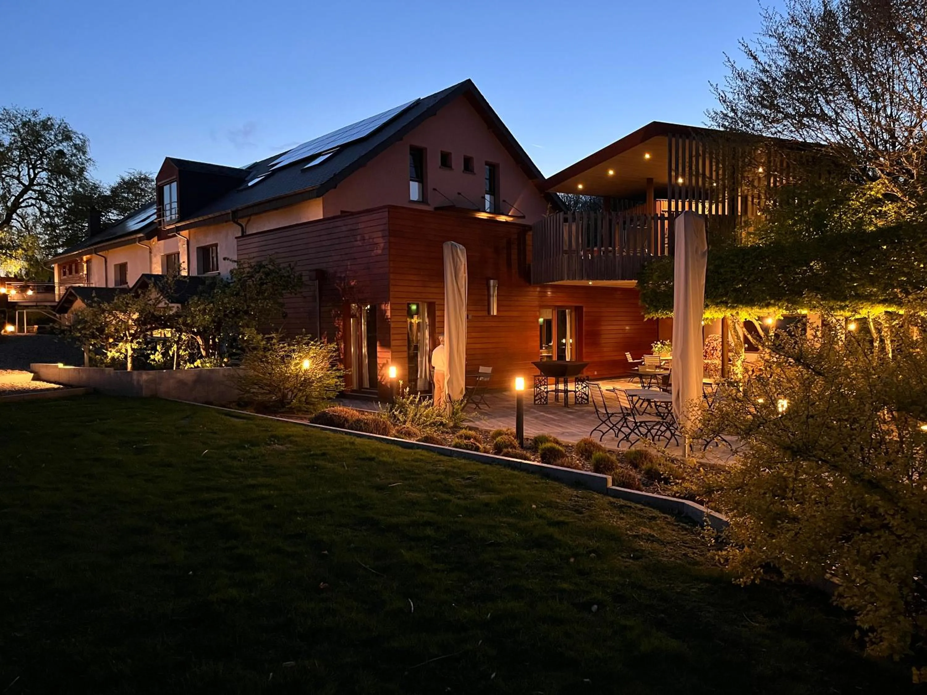 Property building in Hostellerie du Peiffeschof, The Originals Relais